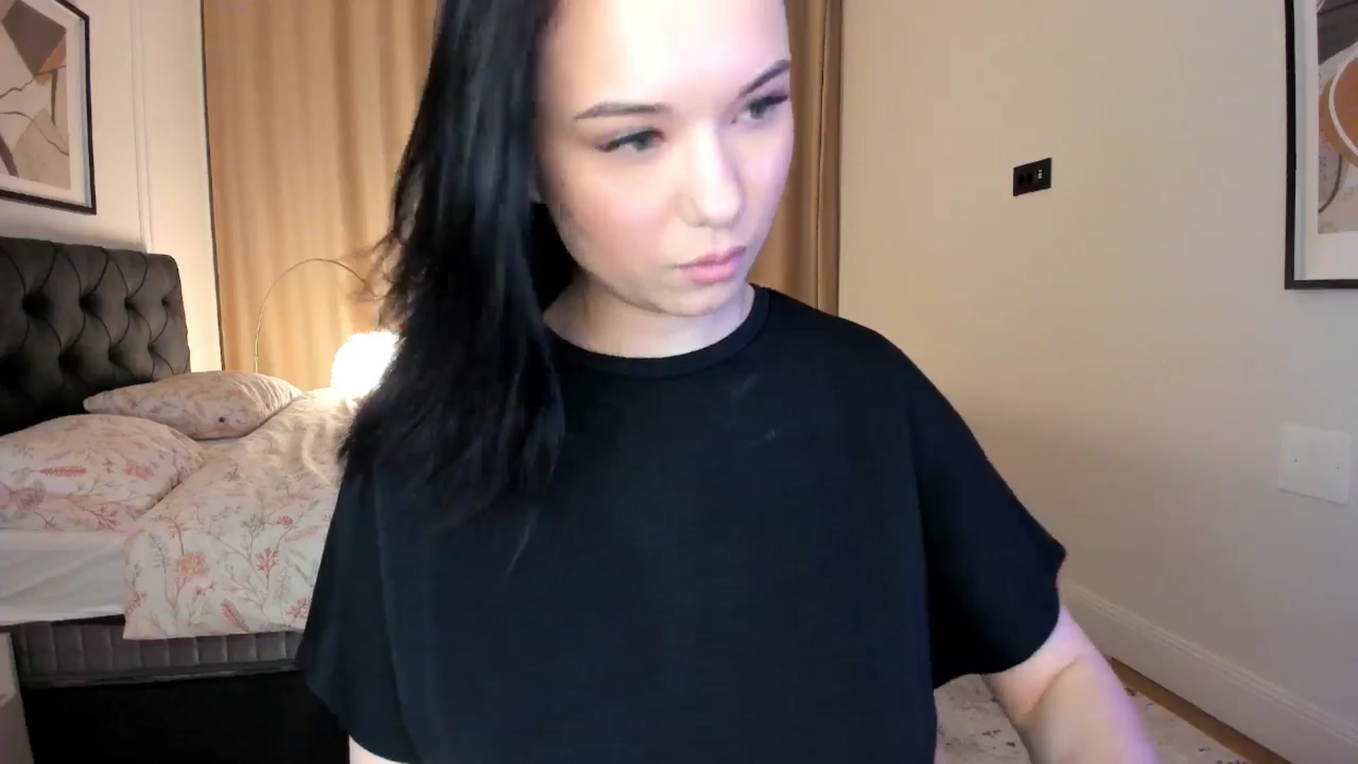 Gallery image thumbnail from CheshireX's myfreecams stream on, 04/05/2026, 04:58 image 7 of 20