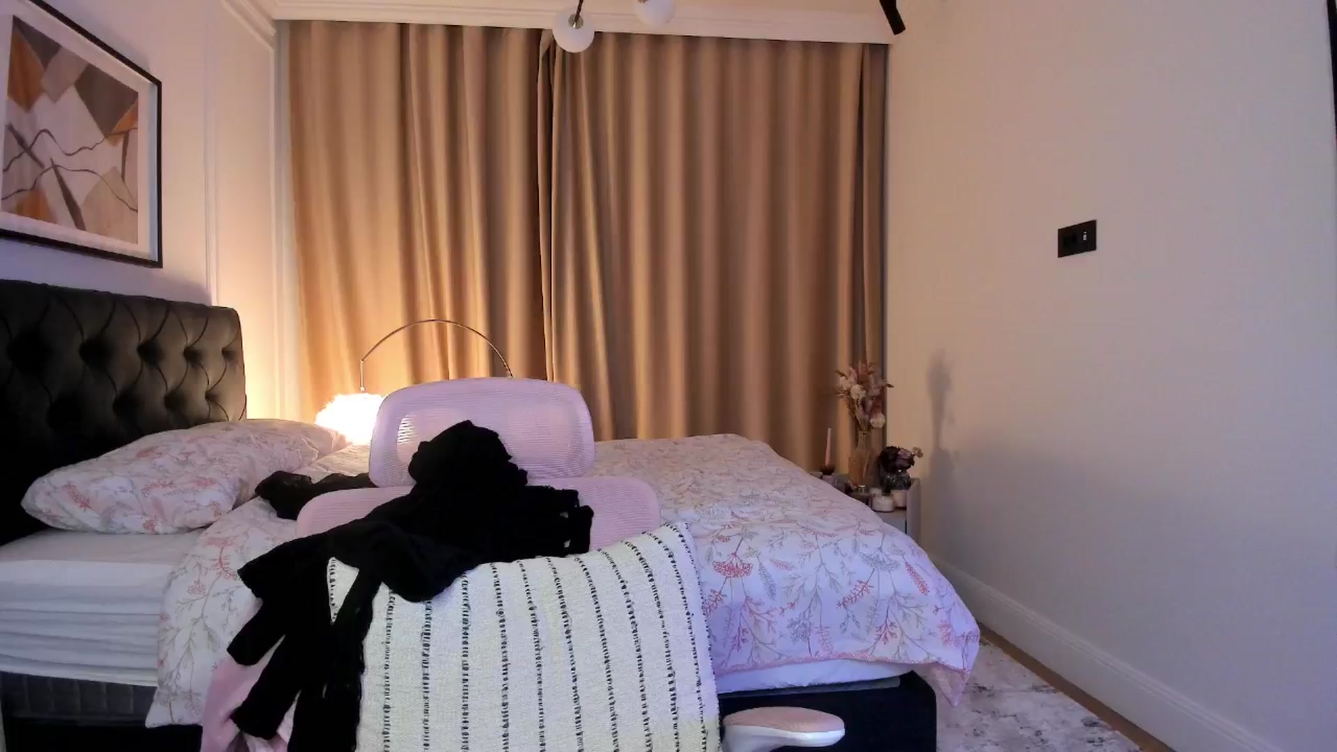 Gallery image thumbnail from CheshireX's myfreecams stream on, 05/02/2026, 03:07 image 20 of 20