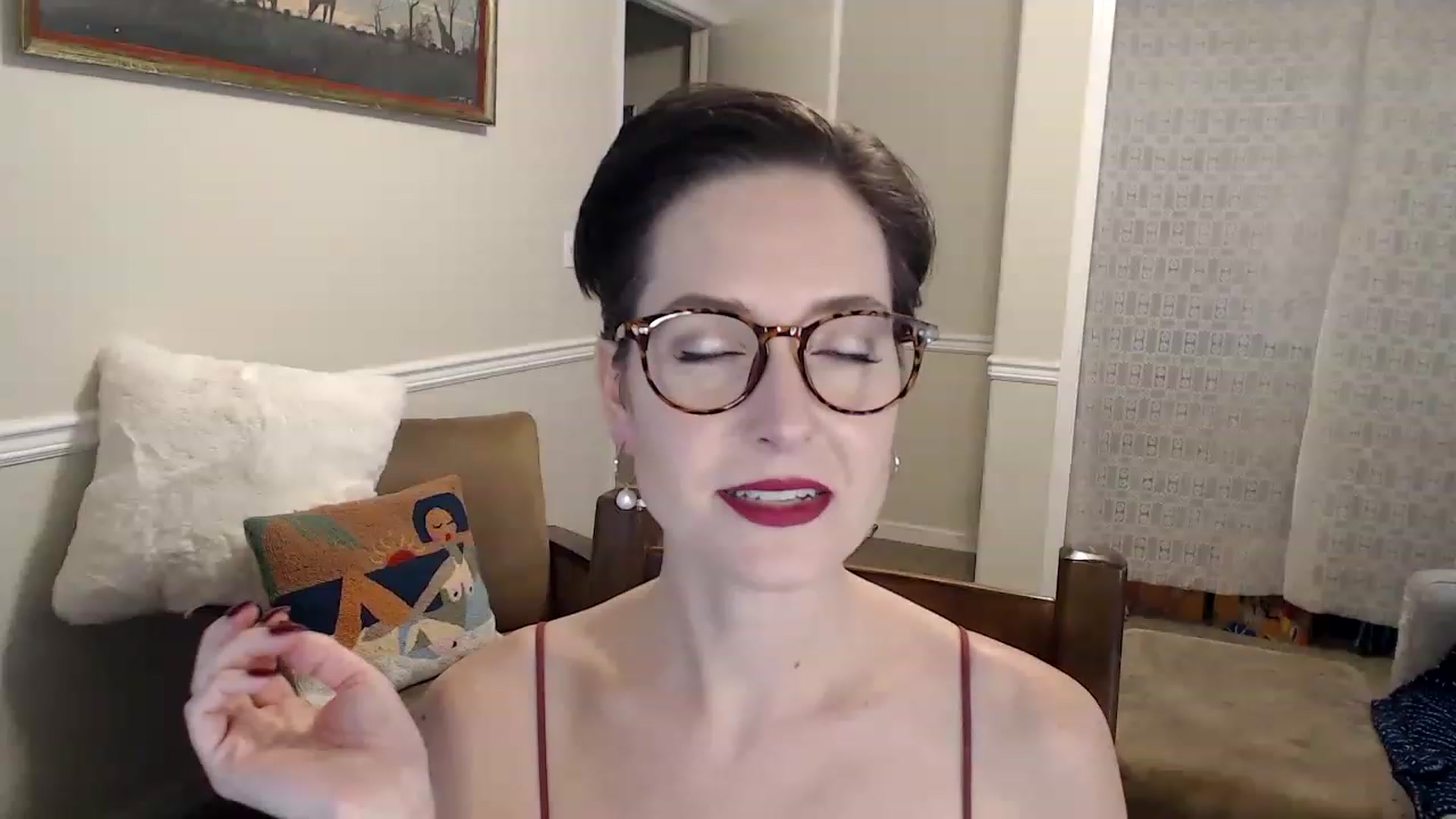 Gallery image thumbnail from CheyenneCam's myfreecams stream on, 12/07/2022, 21:40 image 1 of 20