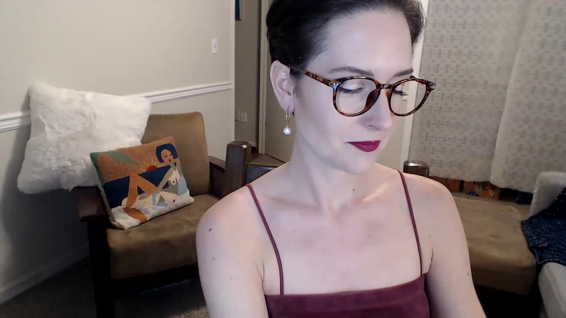 Gallery image thumbnail from CheyenneCam's myfreecams stream on, 12/07/2022, 21:40 image 12 of 20