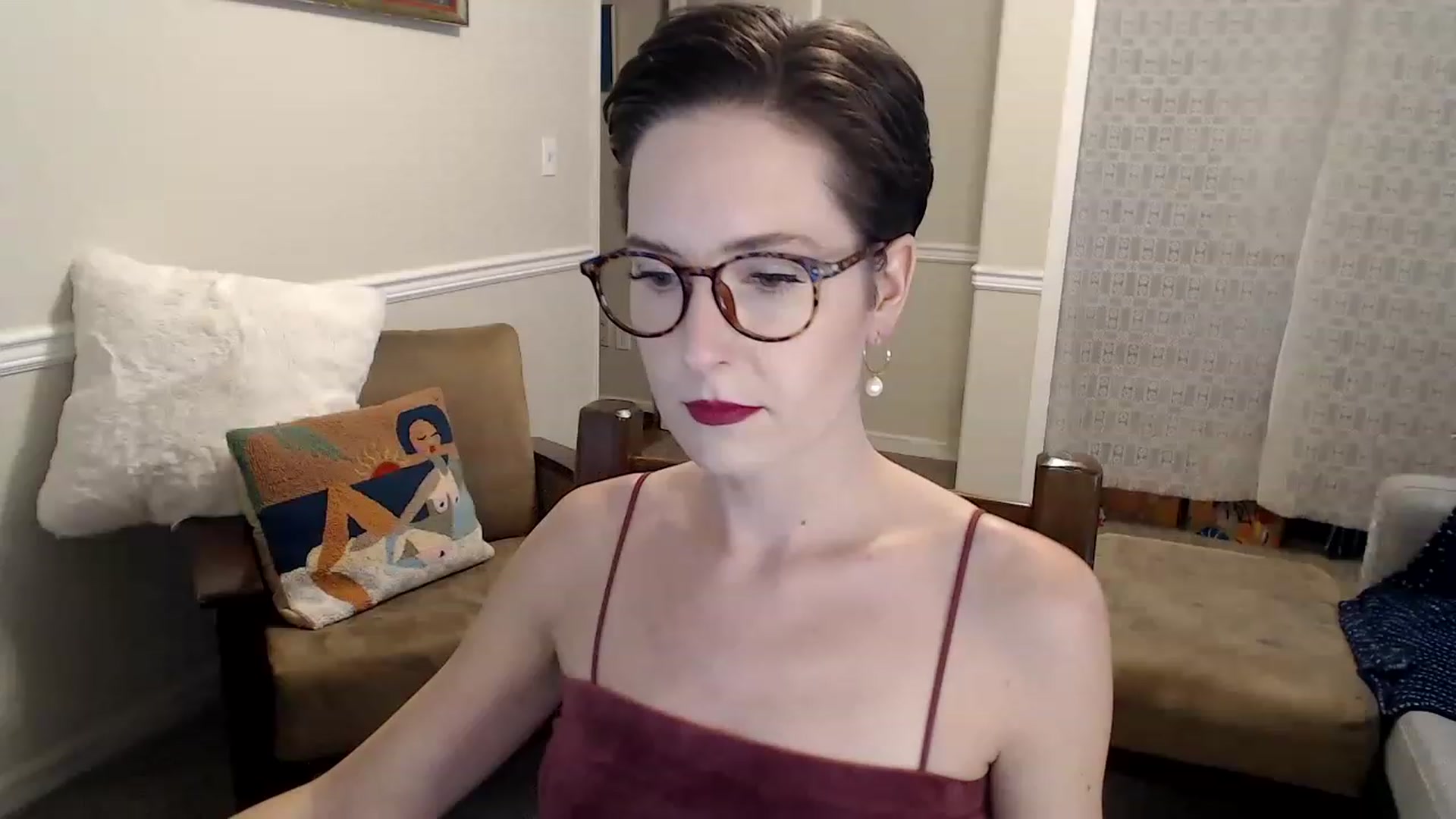 Gallery image thumbnail from CheyenneCam's myfreecams stream on, 12/07/2022, 21:40 image 2 of 20