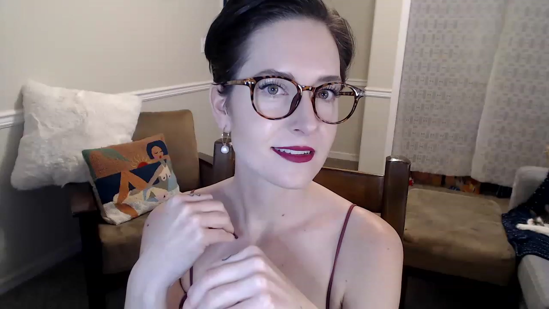 Gallery image thumbnail from CheyenneCam's myfreecams stream on, 12/07/2022, 22:09 image 18 of 20