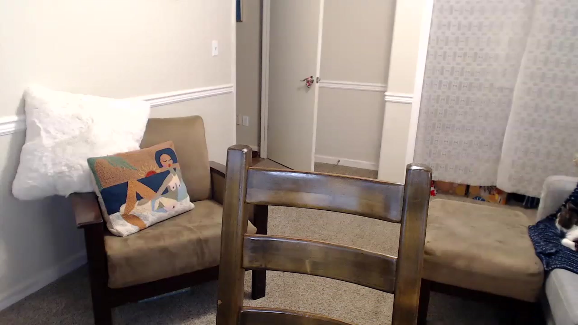 Gallery image thumbnail from CheyenneCam's myfreecams stream on, 12/07/2022, 22:09 image 3 of 20