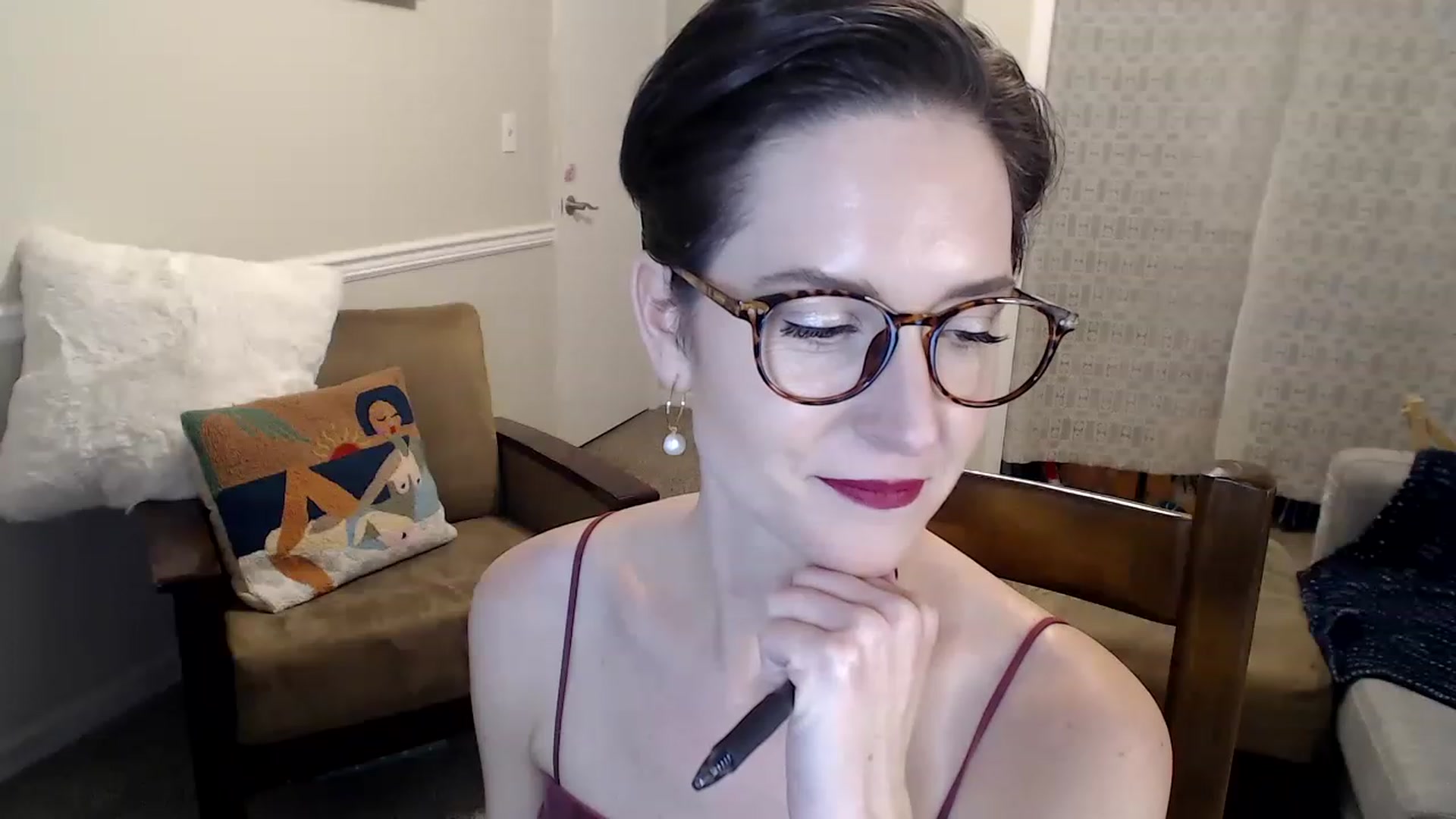 Gallery image thumbnail from CheyenneCam's myfreecams stream on, 12/07/2022, 23:49 image 4 of 20