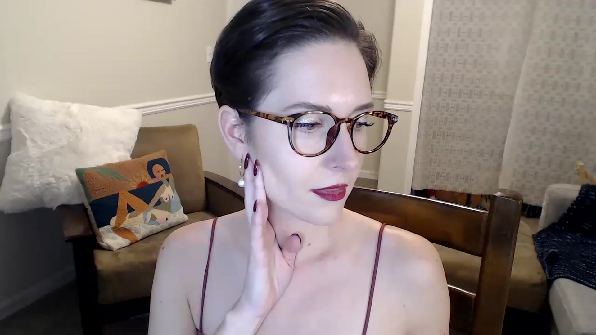 Gallery image thumbnail from CheyenneCam's myfreecams stream on, 12/07/2022, 23:49 image 13 of 20