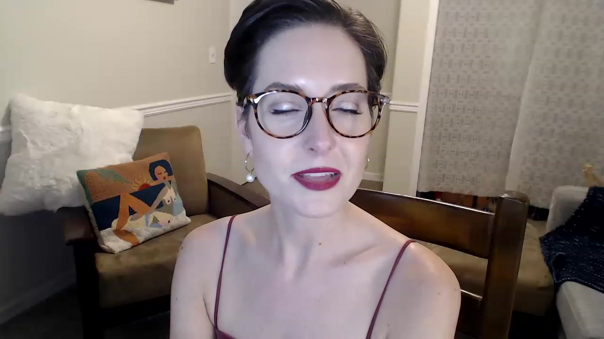 Gallery image thumbnail from CheyenneCam's myfreecams stream on, 12/07/2022, 23:49 image 9 of 20