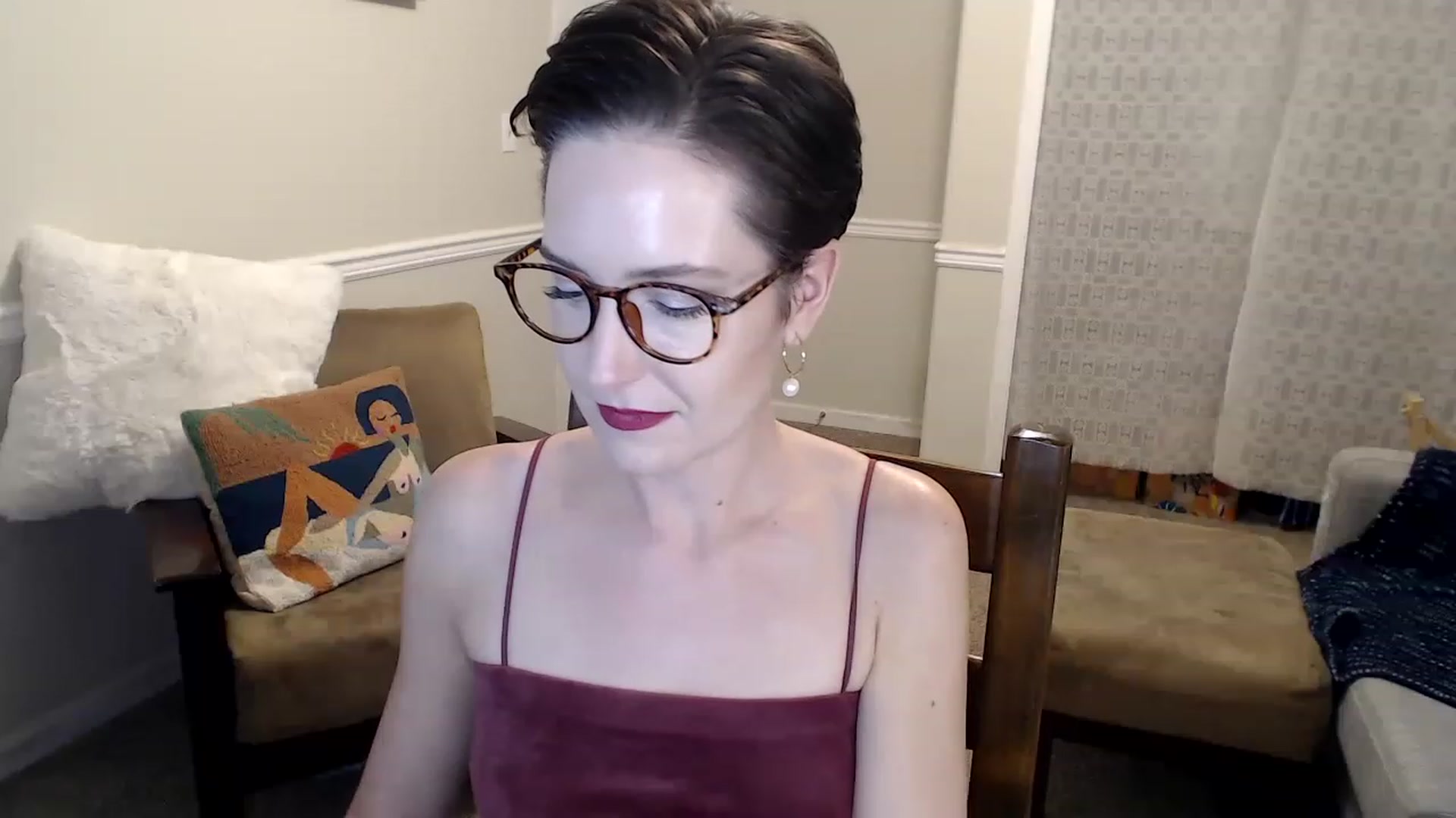 Gallery image thumbnail from CheyenneCam's myfreecams stream on, 12/07/2022, 23:49 image 2 of 20