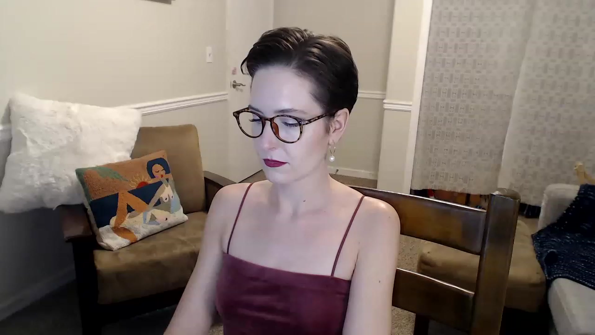 Gallery image thumbnail from CheyenneCam's myfreecams stream on, 12/07/2022, 23:49 image 8 of 20