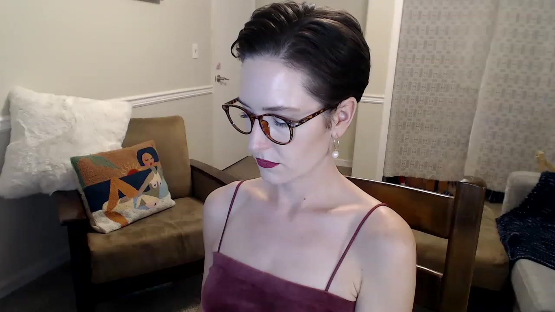 Gallery image thumbnail from CheyenneCam's myfreecams stream on, 12/07/2022, 23:49 image 18 of 20