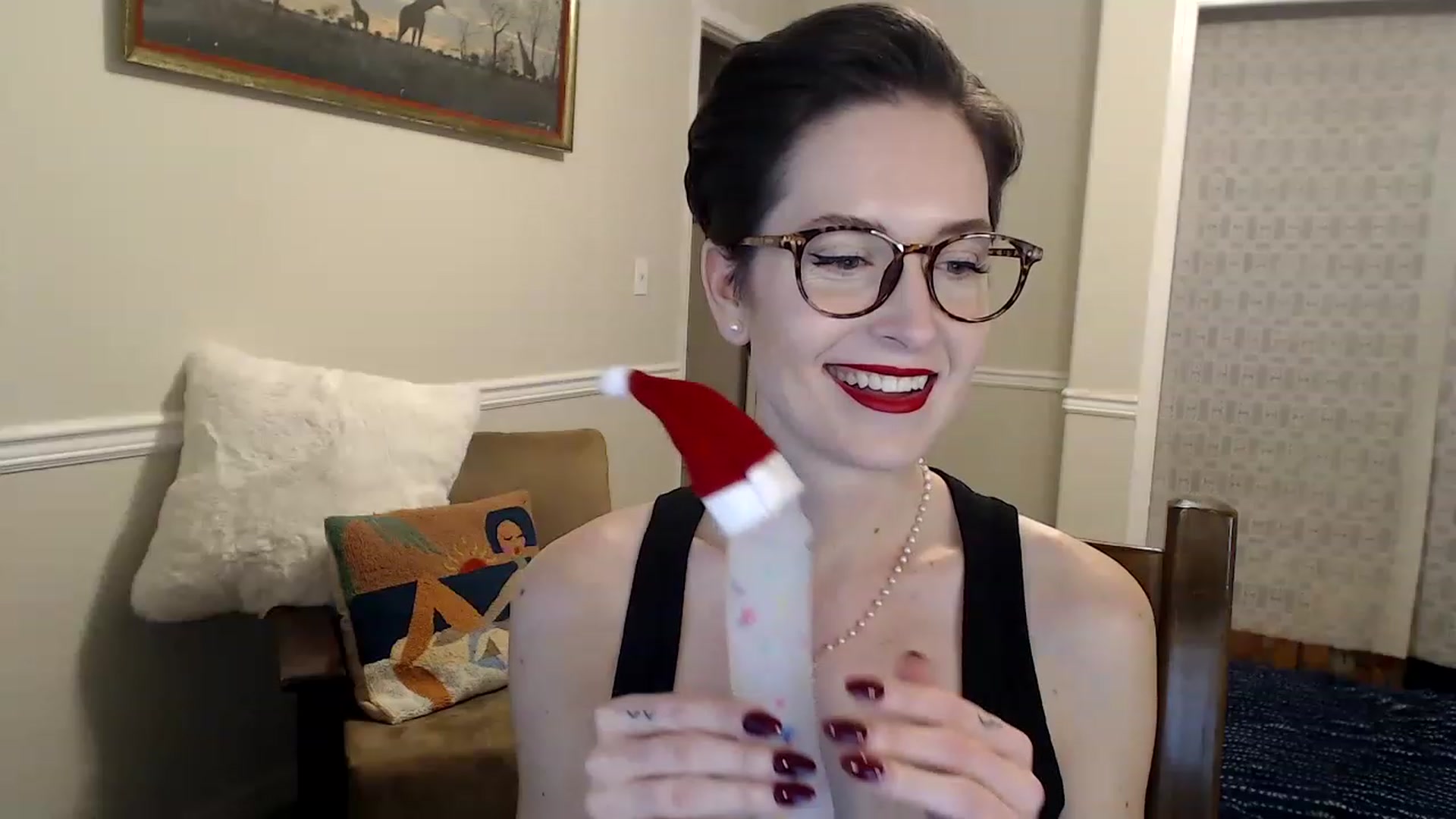 Gallery image thumbnail from CheyenneCam's myfreecams stream on, 12/08/2022, 23:43 image 9 of 20