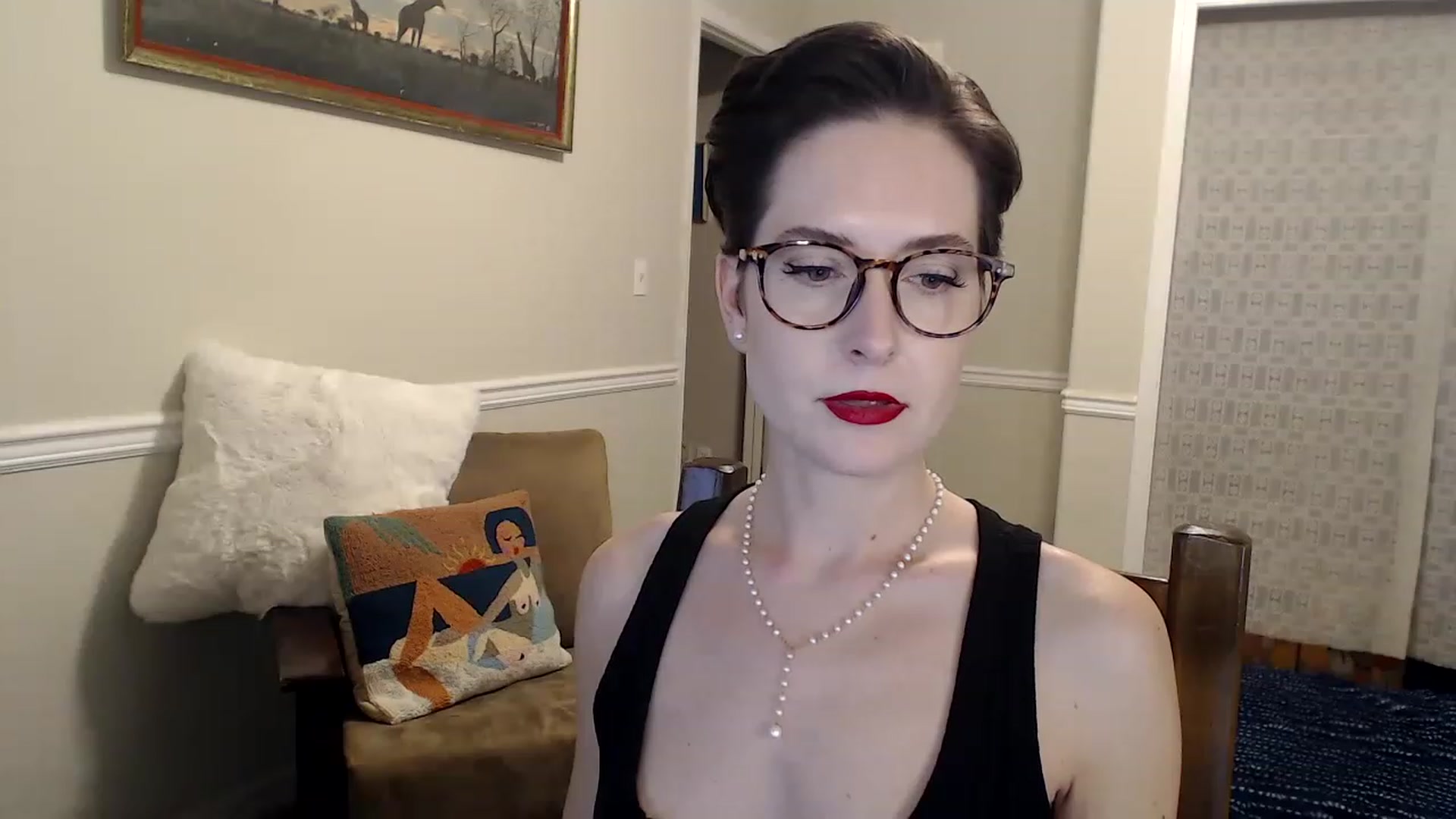 Gallery image thumbnail from CheyenneCam's myfreecams stream on, 12/08/2022, 23:43 image 3 of 20