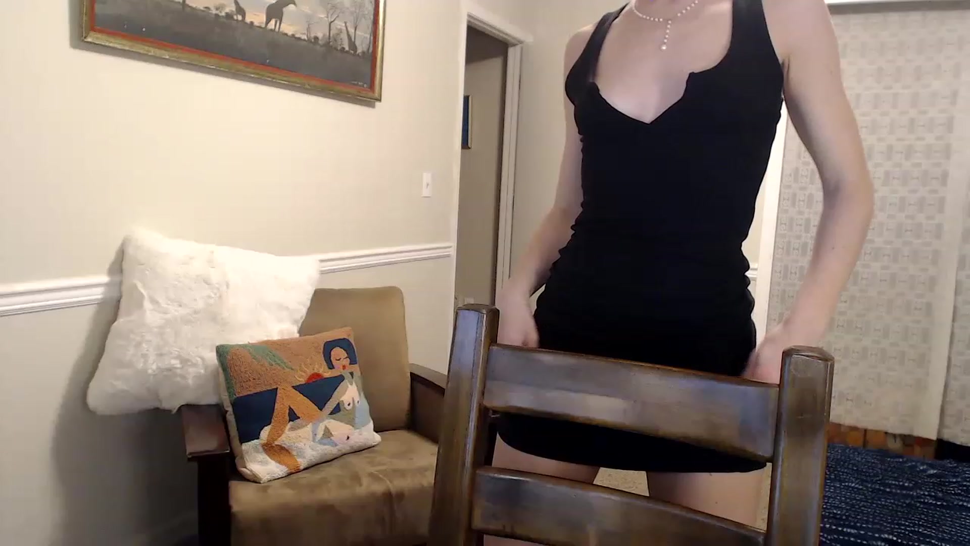 Gallery image thumbnail from CheyenneCam's myfreecams stream on, 12/08/2022, 23:43 image 4 of 20