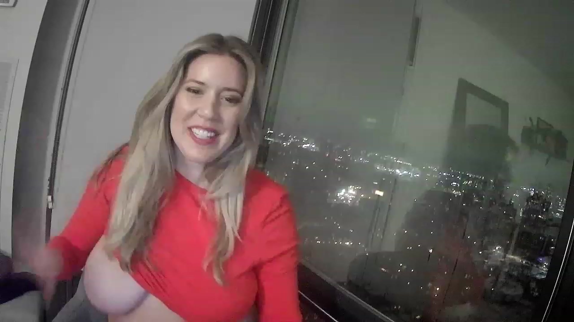 Gallery image thumbnail from ChiTownShell's myfreecams stream on, 12/17/2022, 23:30 image 15 of 20