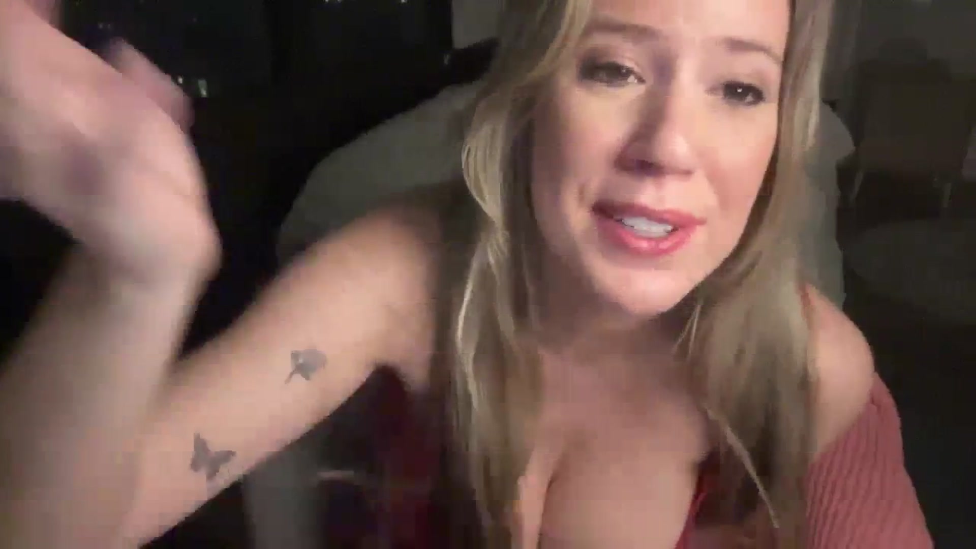 Gallery image thumbnail from ChiTown_777's myfreecams stream on, 11/18/2023, 24:06 image 11 of 20