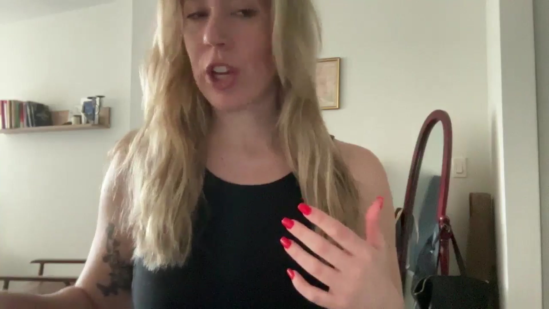 Gallery image thumbnail from ChiTown_777's myfreecams stream on, 05/15/2024, 18:52 image 8 of 20