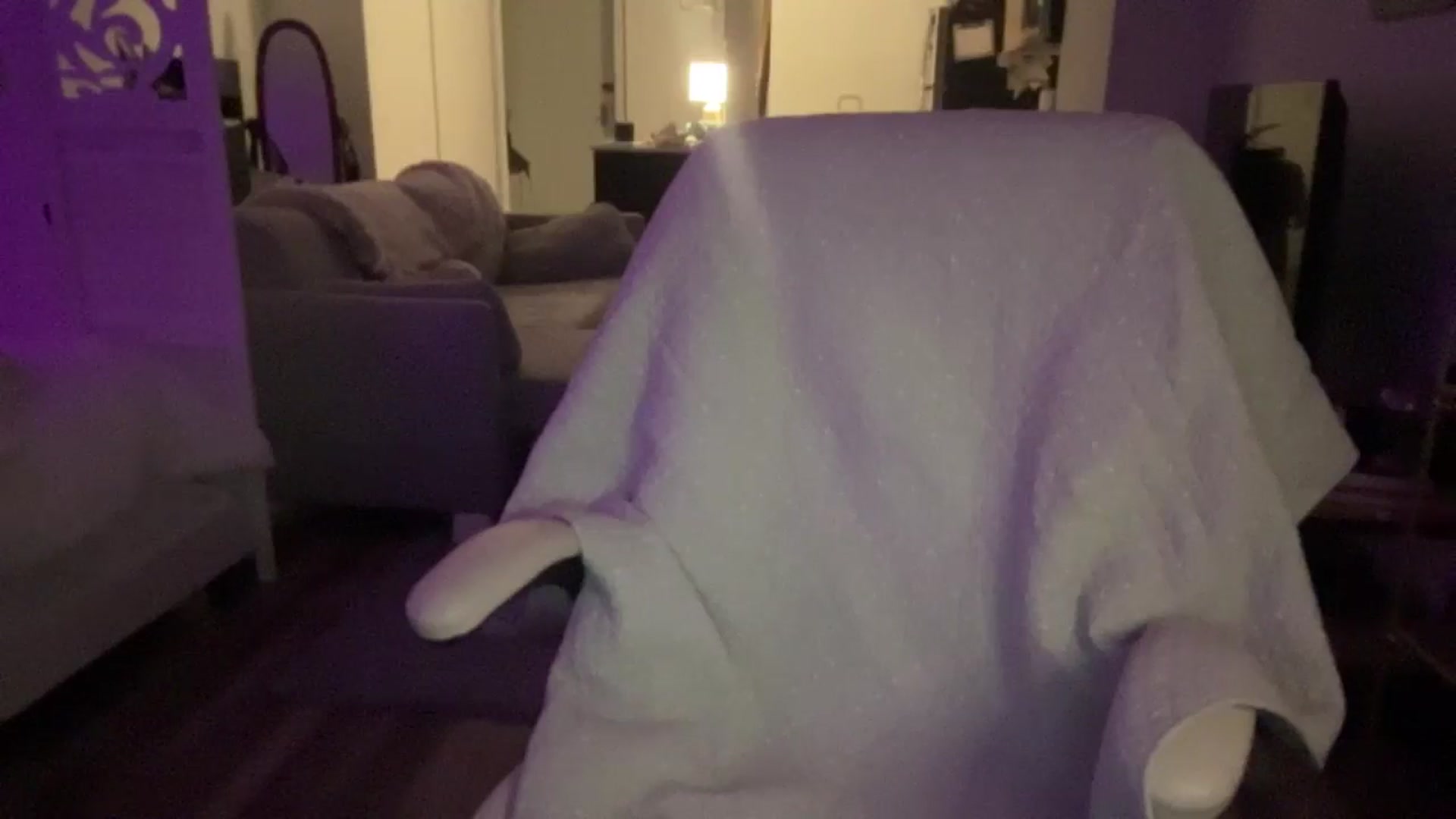 Gallery image thumbnail from ChiTown_777's myfreecams stream on, 06/03/2024, 04:31 image 2 of 20