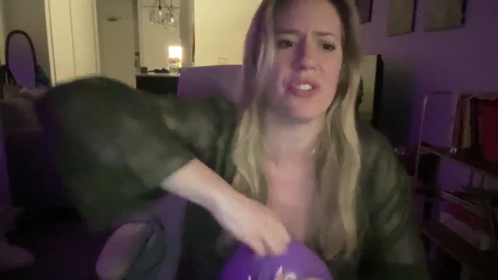 Gallery image thumbnail from ChiTown_777's myfreecams stream on, 06/10/2024, 05:11 image 4 of 20