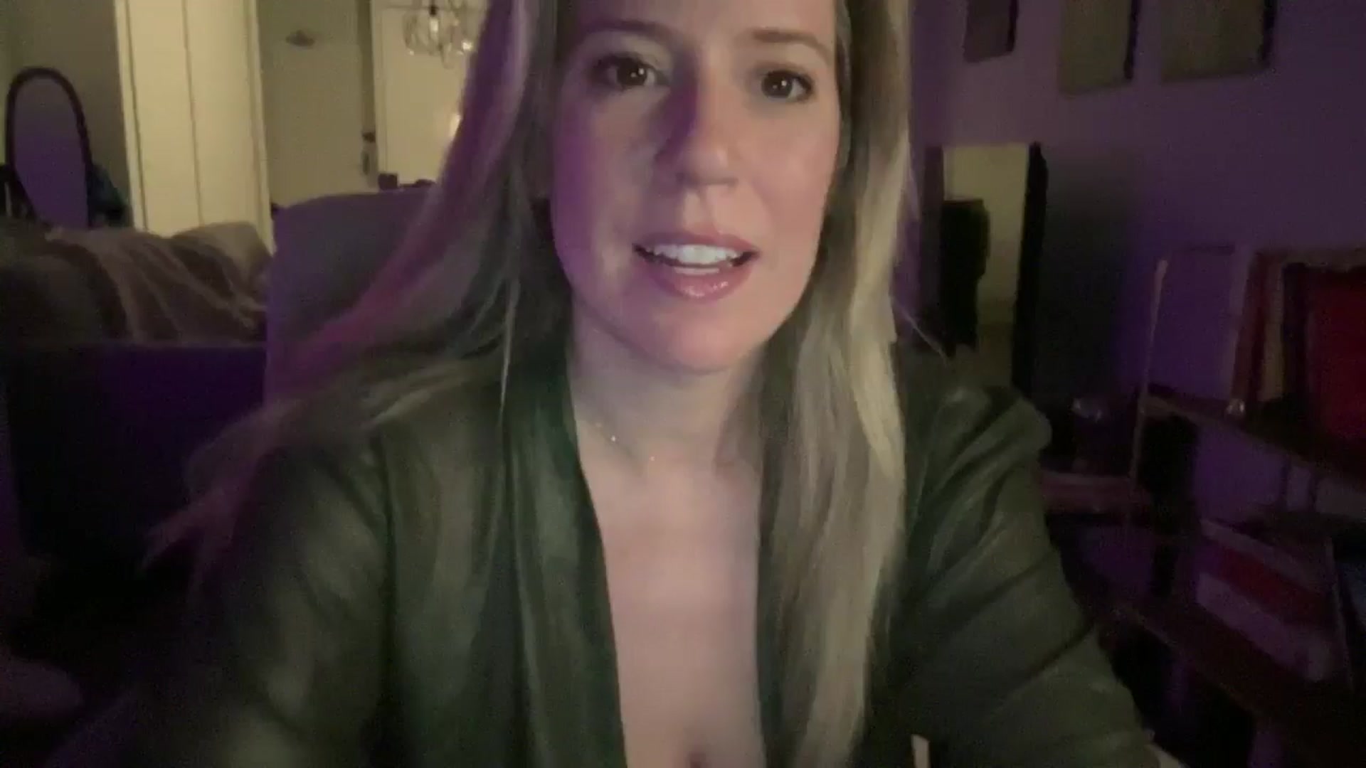 Gallery image thumbnail from ChiTown_777's myfreecams stream on, 06/10/2024, 05:11 image 1 of 20