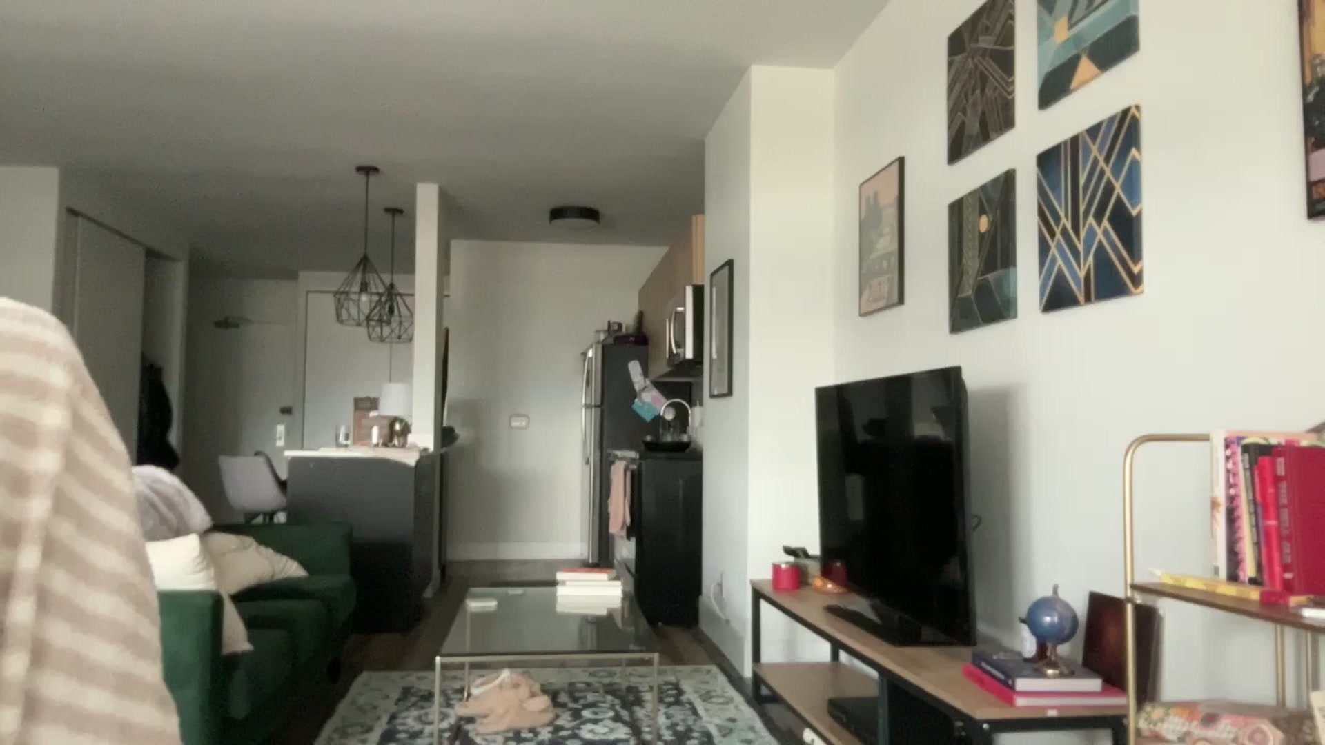 Gallery image thumbnail from ChiTown_777's myfreecams stream on, 07/14/2025, 17:34 image 20 of 20