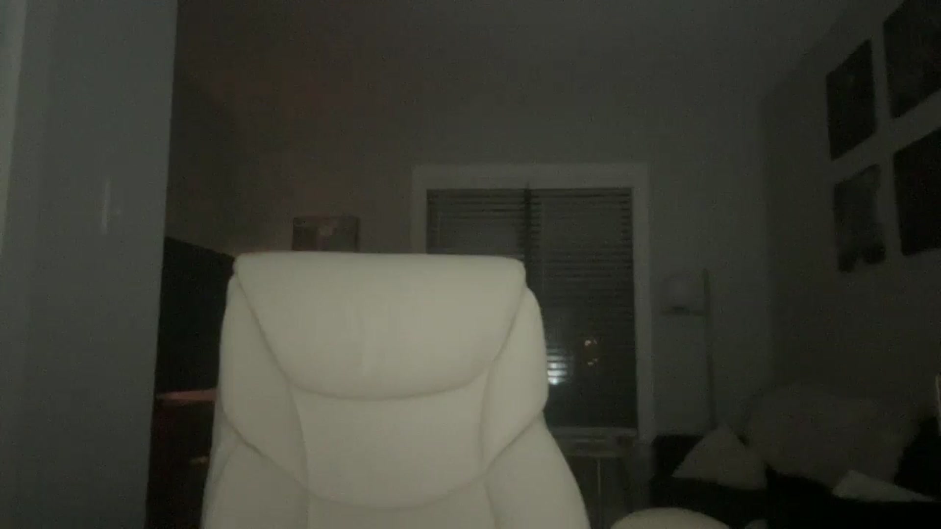 Gallery image thumbnail from ChiTown_777's myfreecams stream on, 11/01/2025, 05:05 image 12 of 20