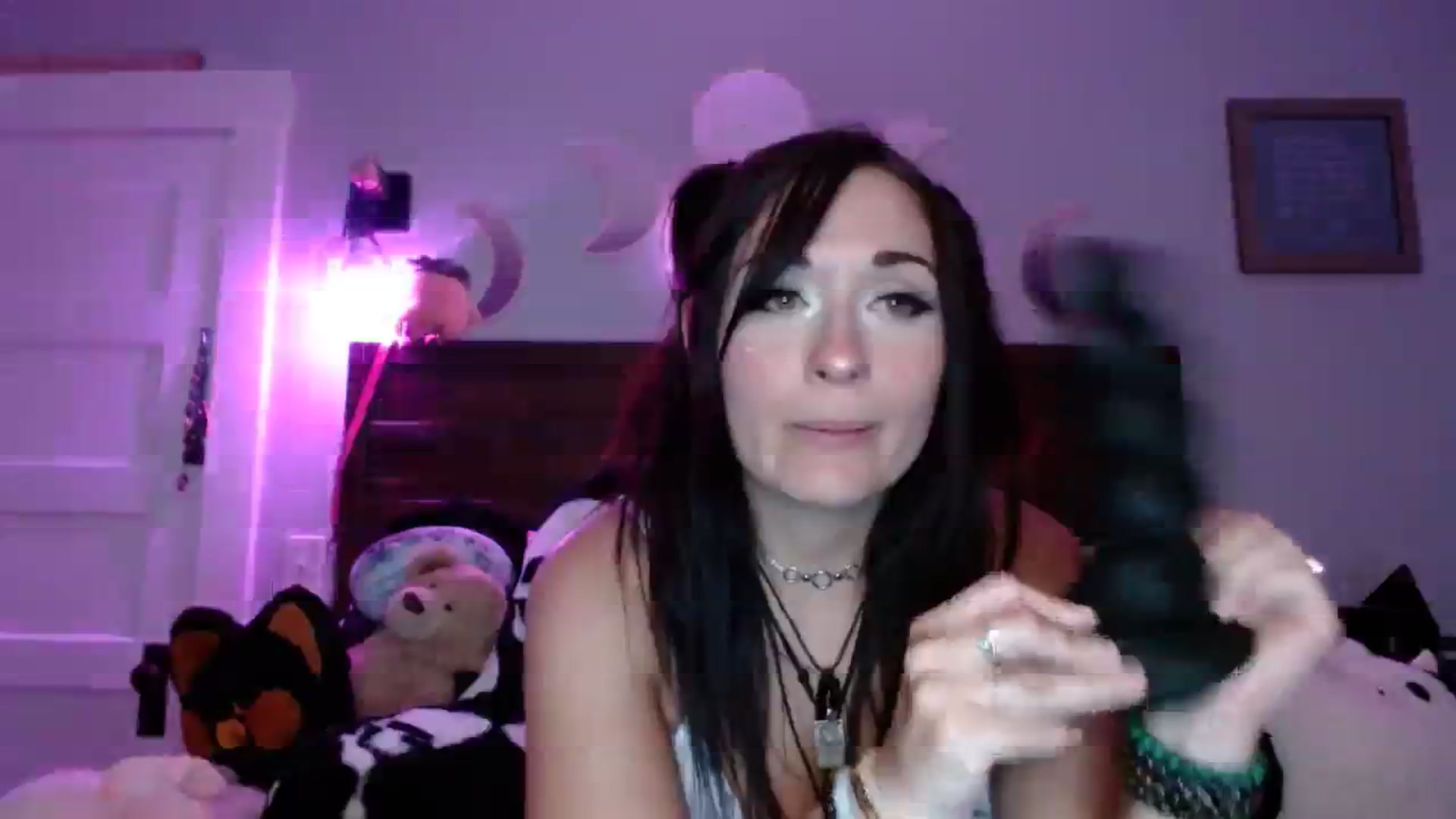Gallery image thumbnail from ChibiCyriis's myfreecams stream on, 07/26/2023, 03:33 image 3 of 20