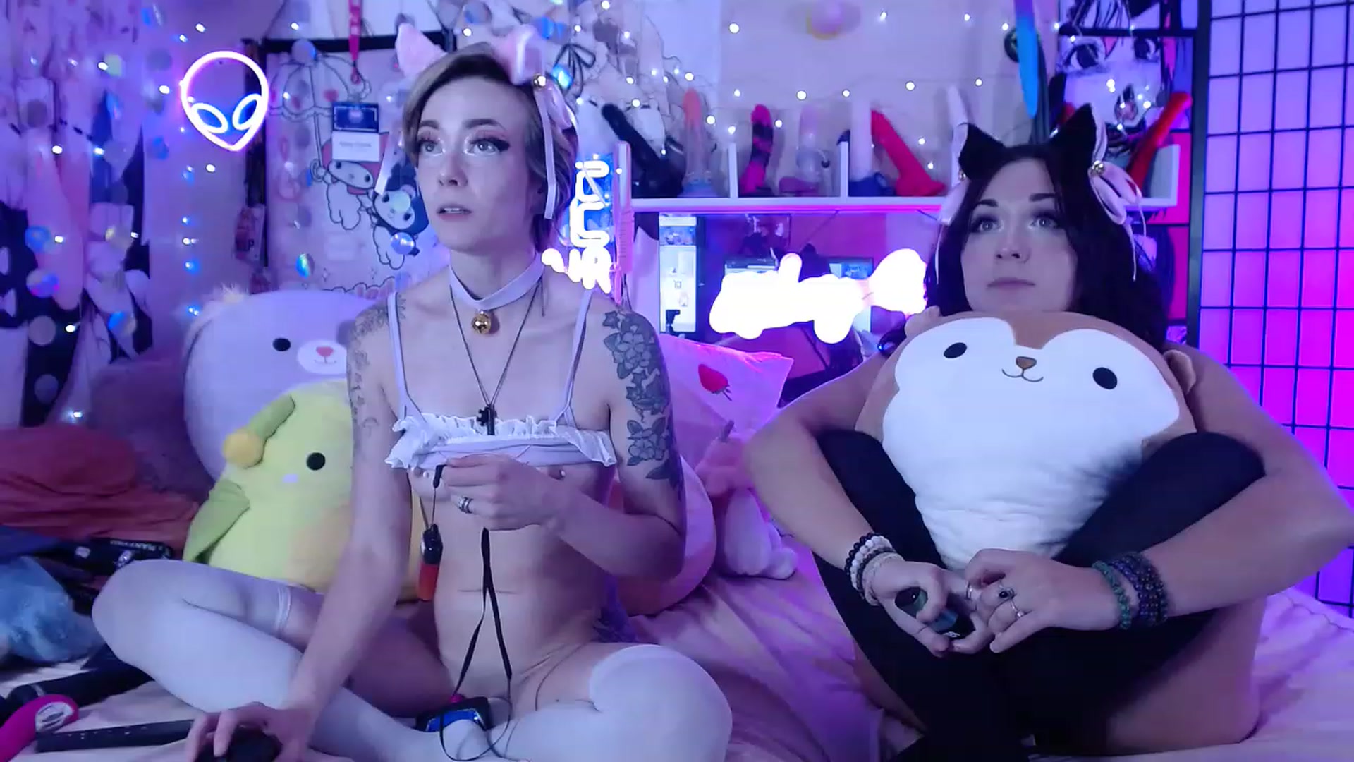 Gallery image thumbnail from ChibiCyriis's myfreecams stream on, 07/29/2023, 01:34 image 3 of 20