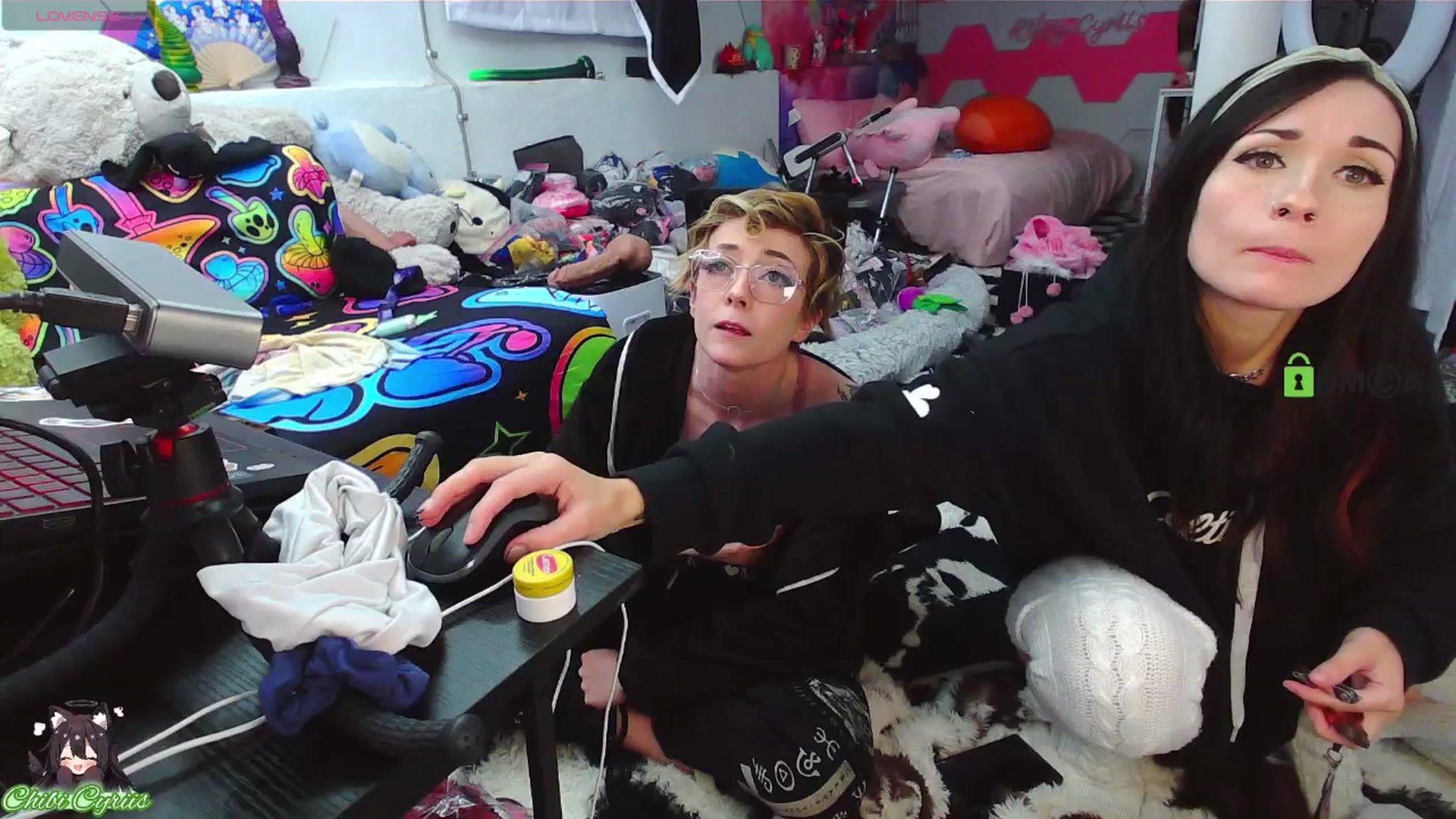 Gallery image thumbnail from ChibiCyriis's myfreecams stream on, 04/16/2026, 01:45 image 11 of 20