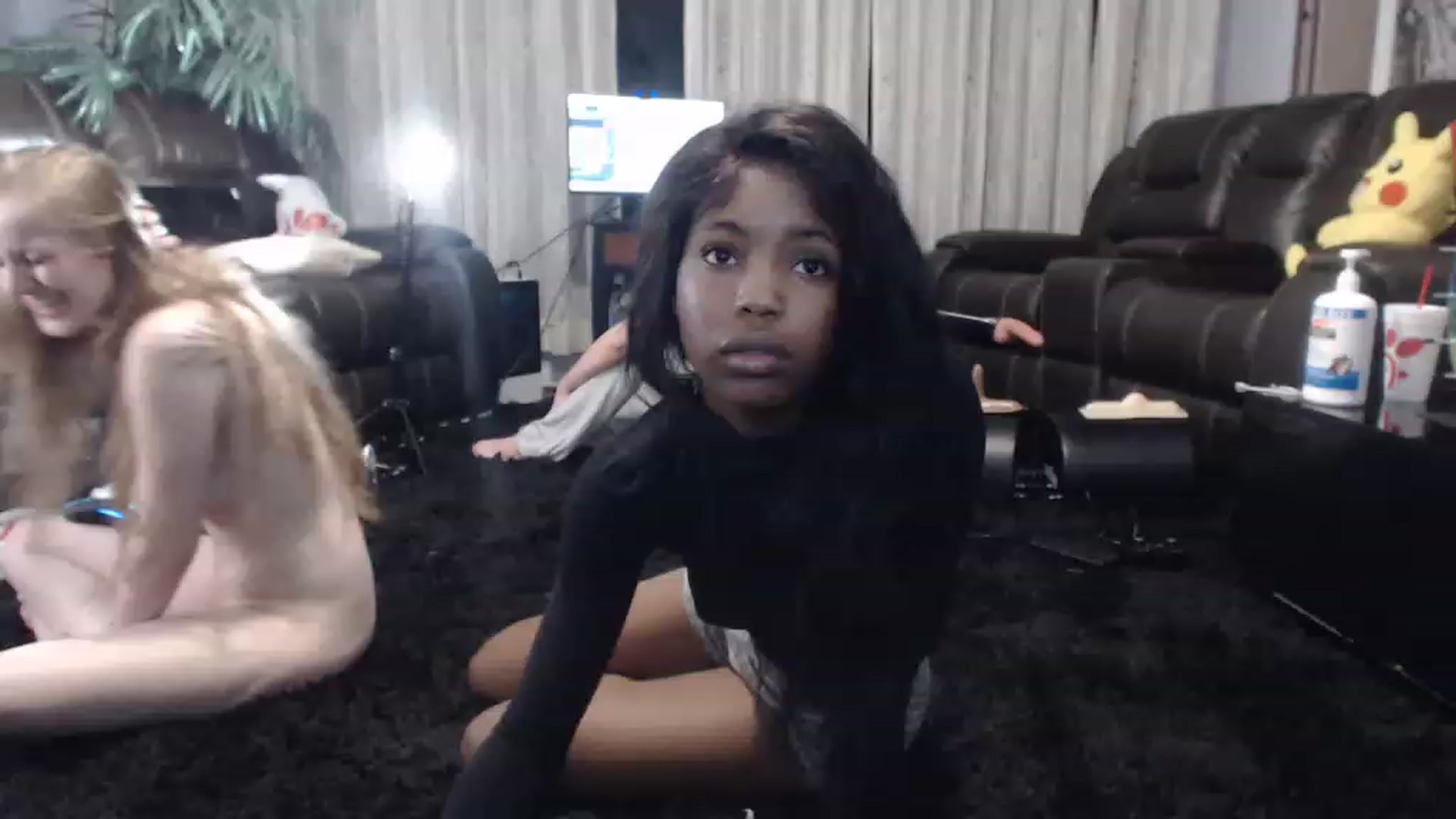 Gallery image thumbnail from Chibunny's myfreecams stream on, 12/03/2022, 06:15 image 7 of 20
