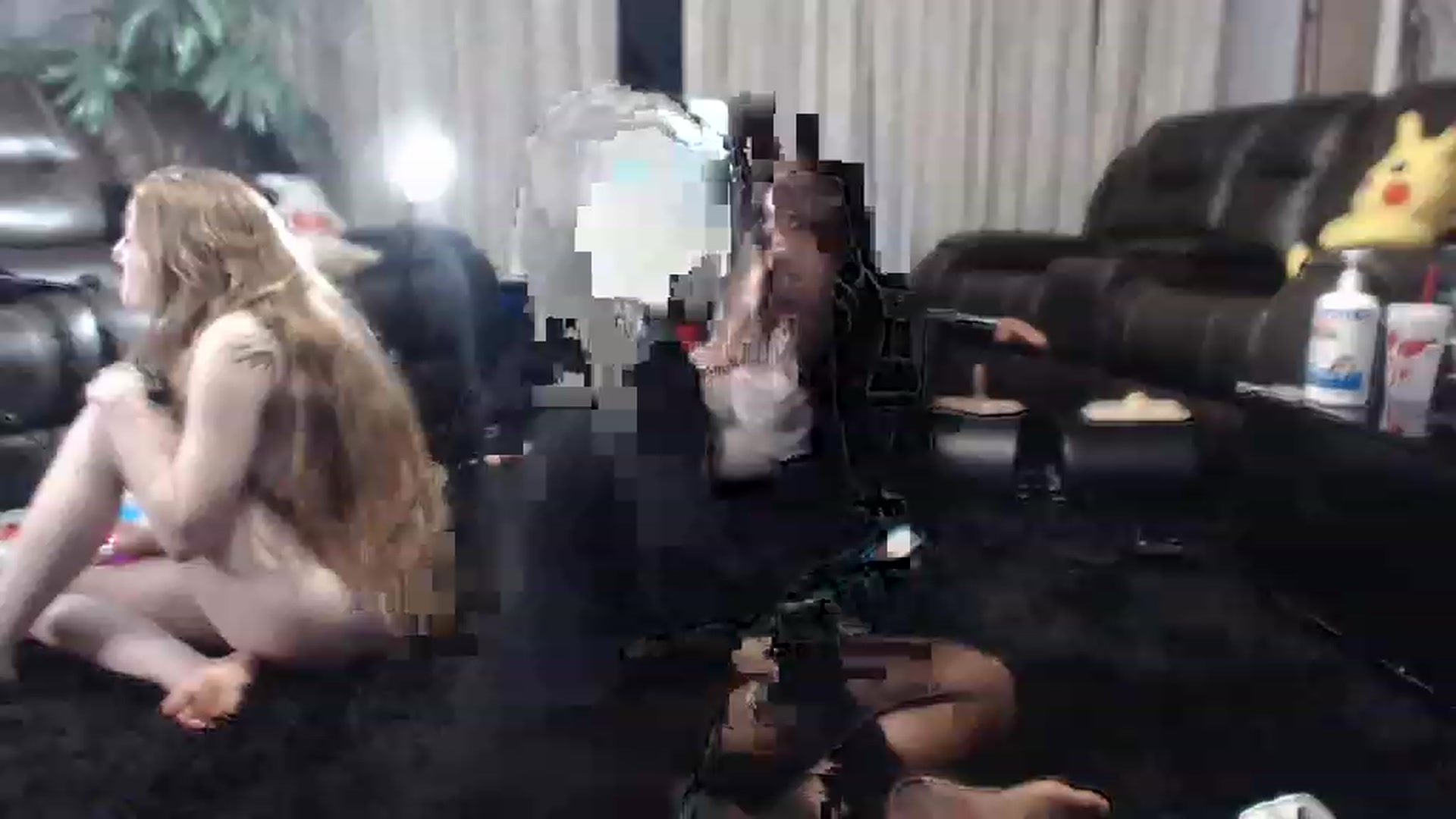 Gallery image thumbnail from Chibunny's myfreecams stream on, 12/03/2022, 06:15 image 3 of 20