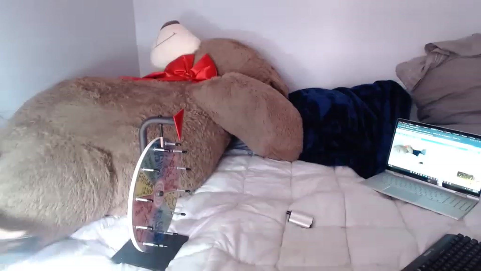 Gallery image thumbnail from Chibunny's myfreecams stream on, 12/08/2022, 19:21 image 11 of 20