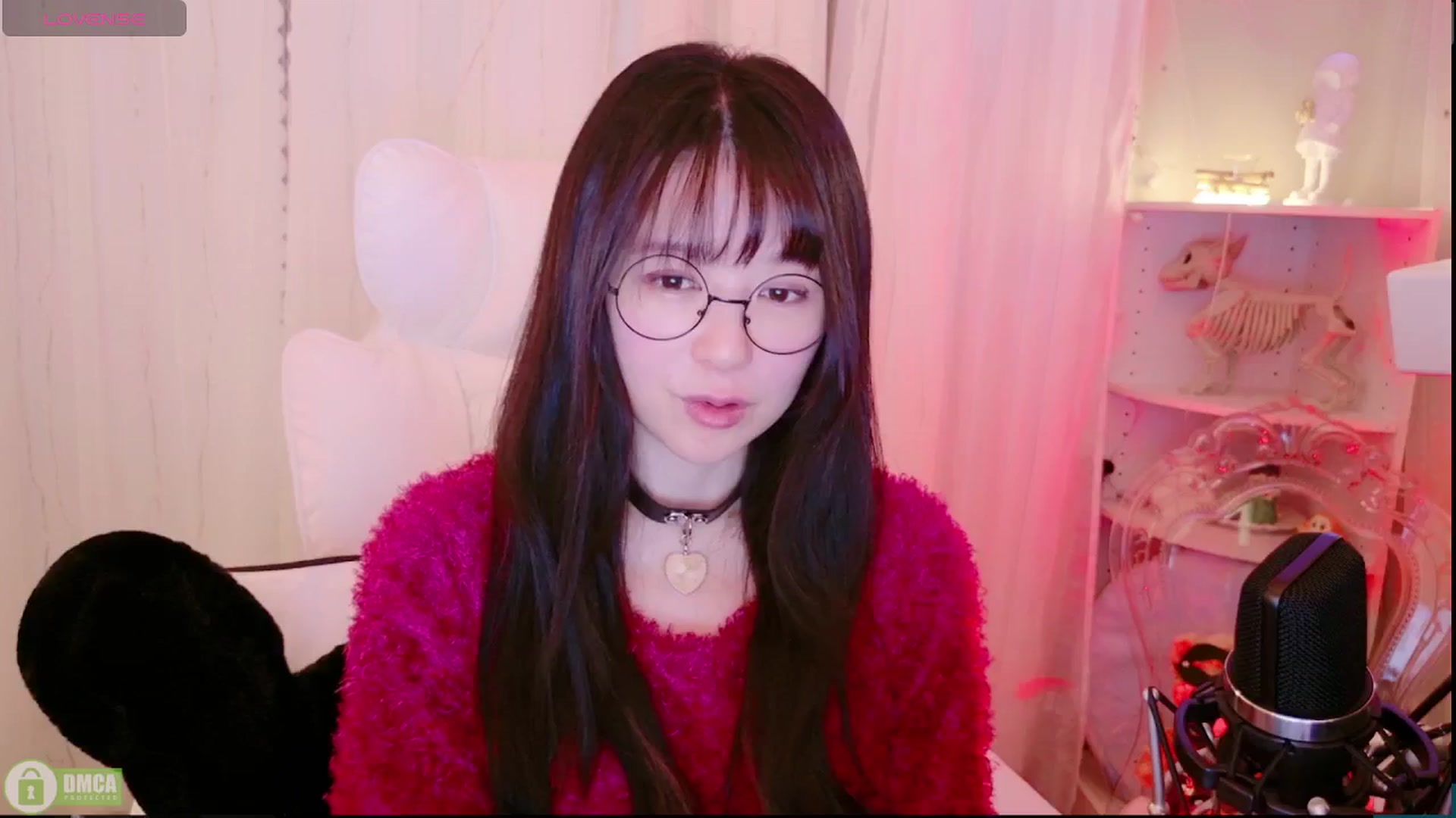 Gallery image thumbnail from Chick_'s myfreecams stream on, 11/10/2024, 06:26 image 14 of 20