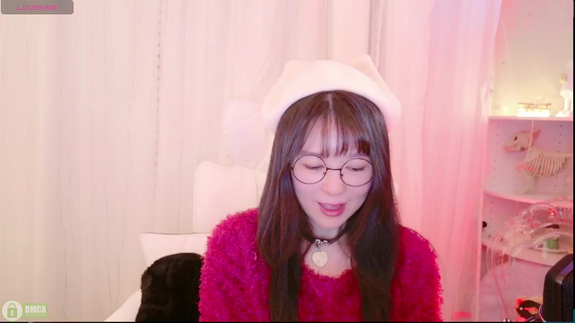 Gallery image thumbnail from Chick_'s myfreecams stream on, 11/10/2024, 06:26 image 2 of 20