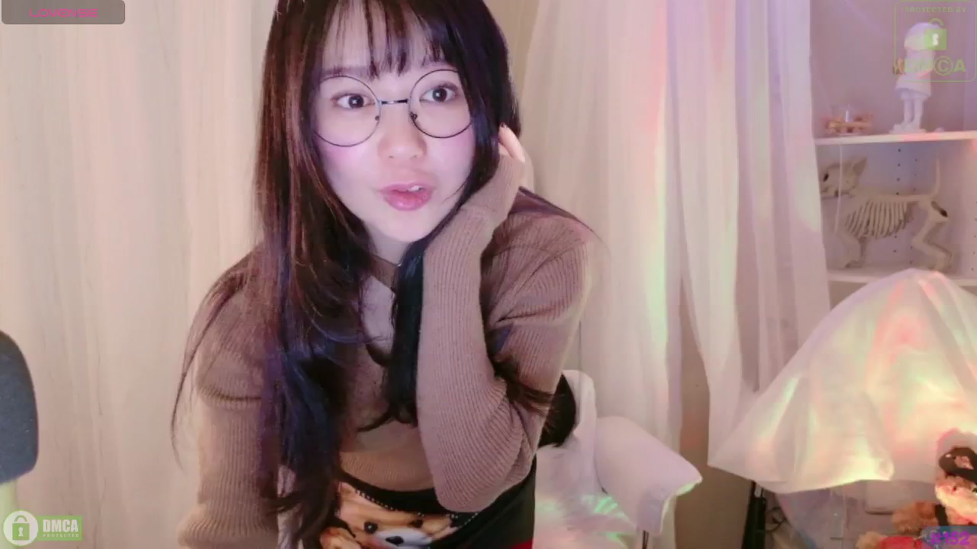 Gallery image thumbnail from Chick_'s myfreecams stream on, 11/11/2024, 05:50 image 17 of 20