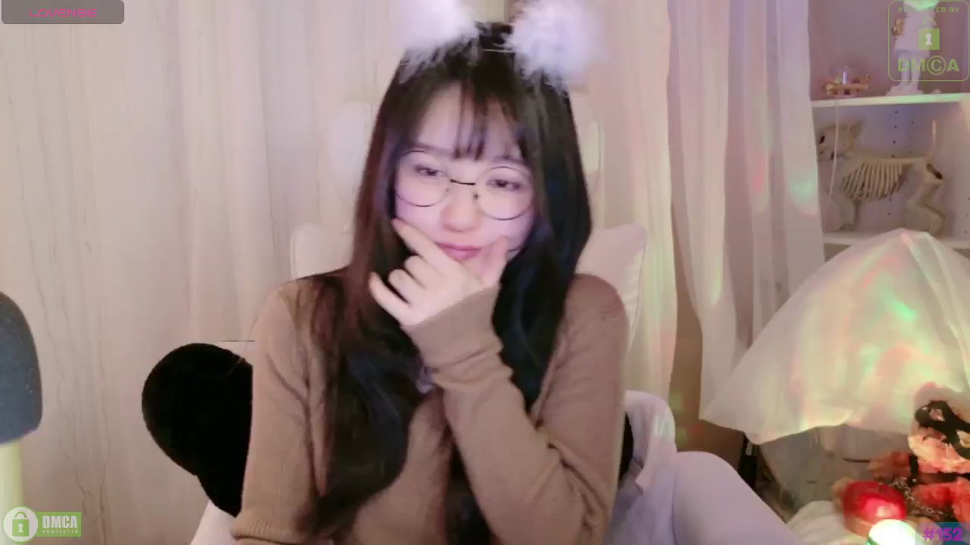 Gallery image thumbnail from Chick_'s myfreecams stream on, 11/11/2024, 05:50 image 20 of 20