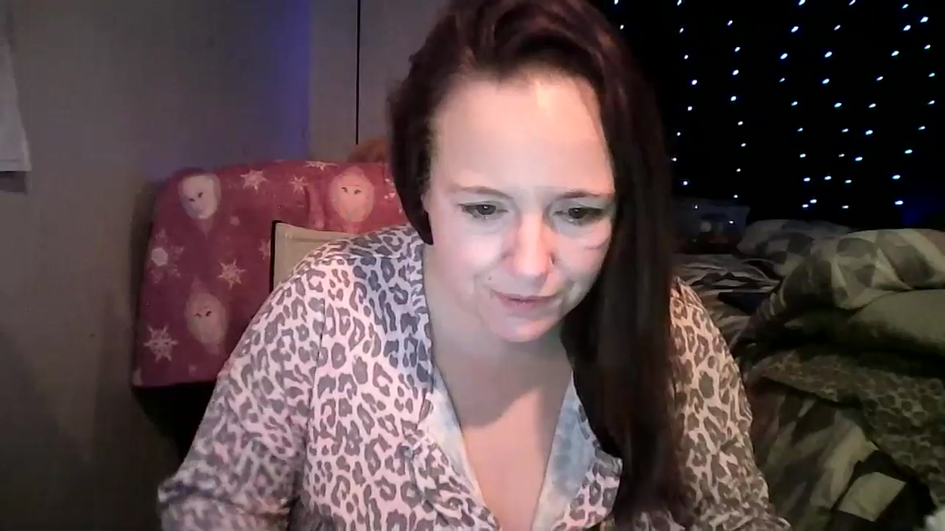 Gallery image thumbnail from Chickens46's myfreecams stream on, 01/01/2024, 12:33 image 2 of 20