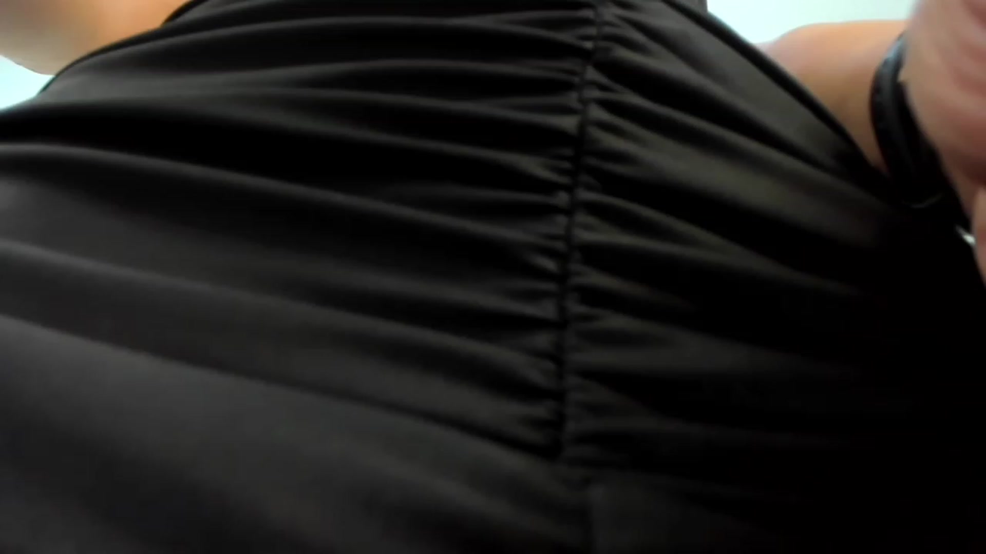 Gallery image thumbnail from ChillRoom's myfreecams stream on, 02/26/2023, 02:39 image 2 of 20