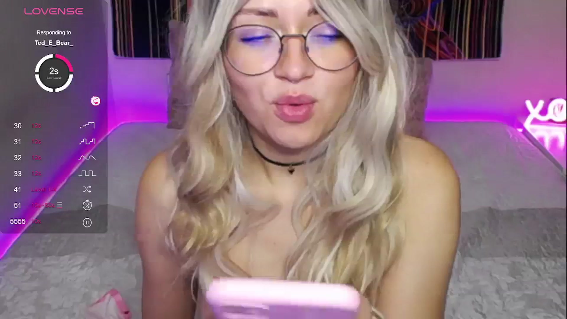 Gallery image thumbnail from Chilly_Lily's myfreecams stream on, 09/24/2023, 22:57 image 19 of 20
