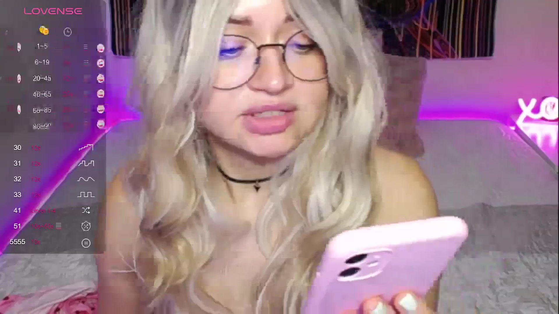 Gallery image thumbnail from Chilly_Lily's myfreecams stream on, 09/25/2023, 24:01 image 9 of 20