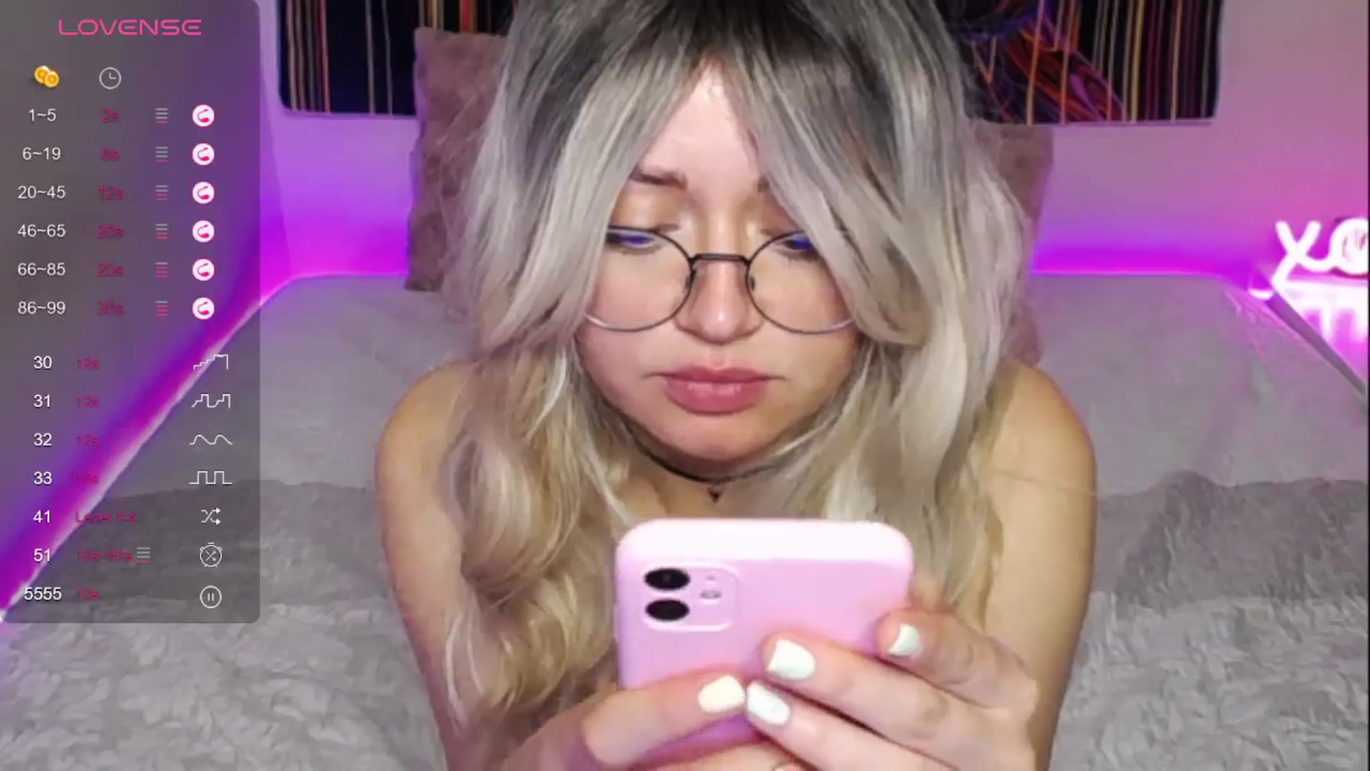 Gallery image thumbnail from Chilly_Lily's myfreecams stream on, 09/25/2023, 24:28 image 15 of 20