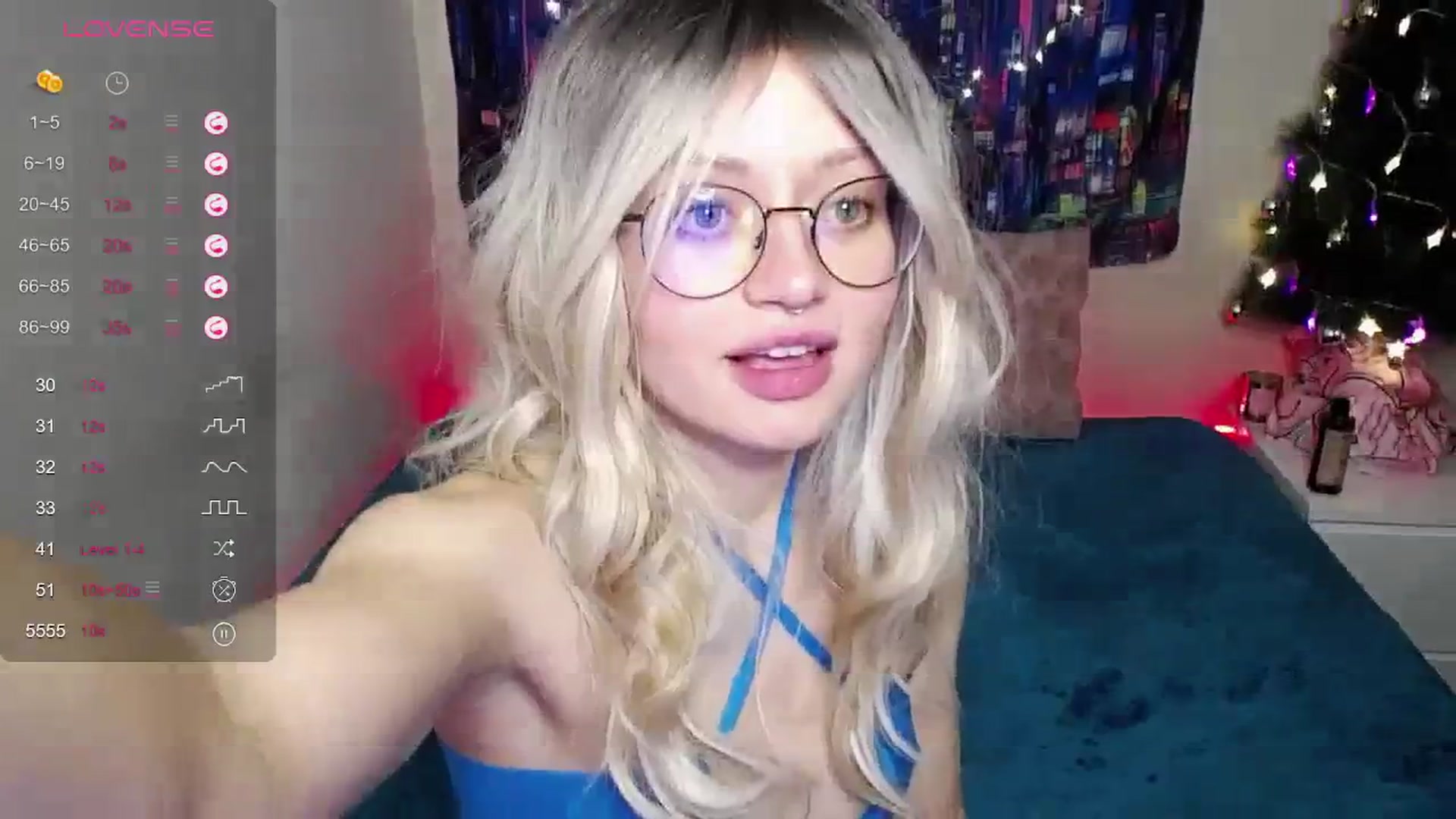 Gallery image thumbnail from Chilly_Lily's myfreecams stream on, 12/04/2023, 24:04 image 16 of 20