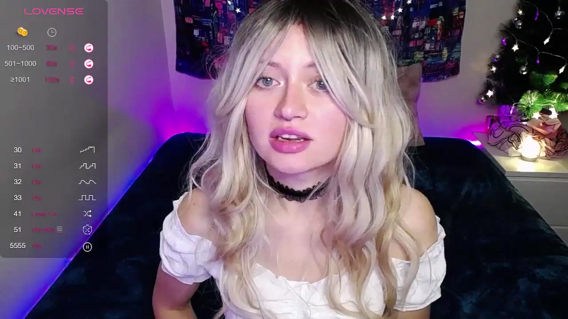 Gallery image thumbnail from Chilly_Lily's myfreecams stream on, 12/22/2023, 23:26 image 15 of 20