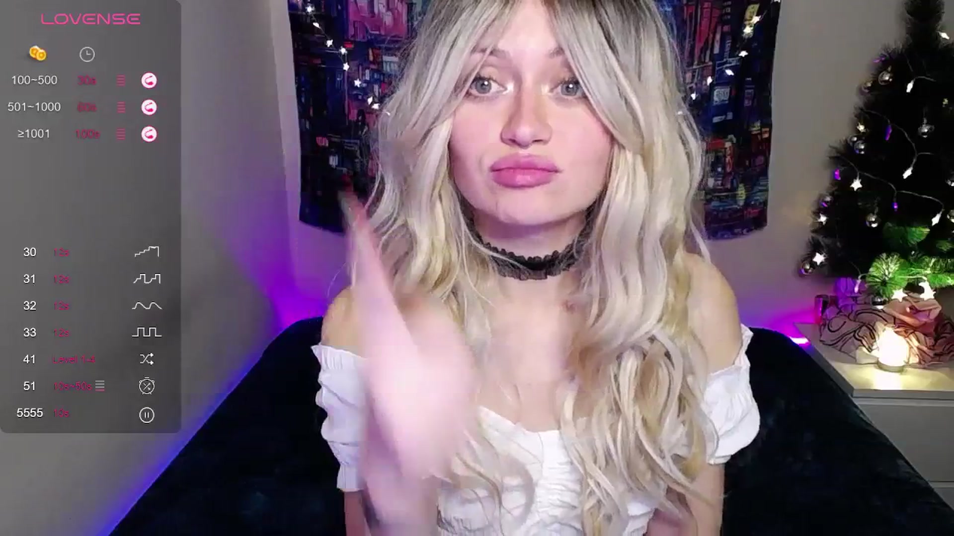 Gallery image thumbnail from Chilly_Lily's myfreecams stream on, 12/22/2023, 23:26 image 5 of 20