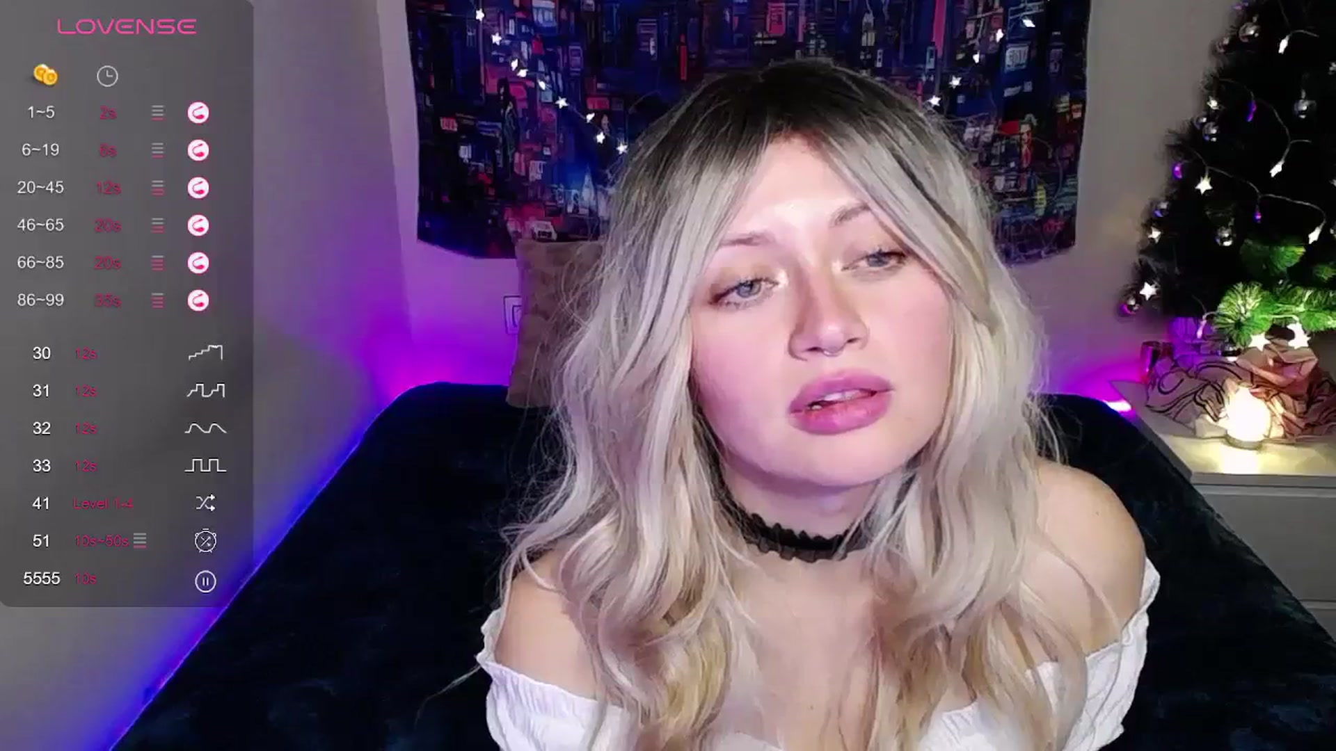 Gallery image thumbnail from Chilly_Lily's myfreecams stream on, 12/22/2023, 23:26 image 14 of 20