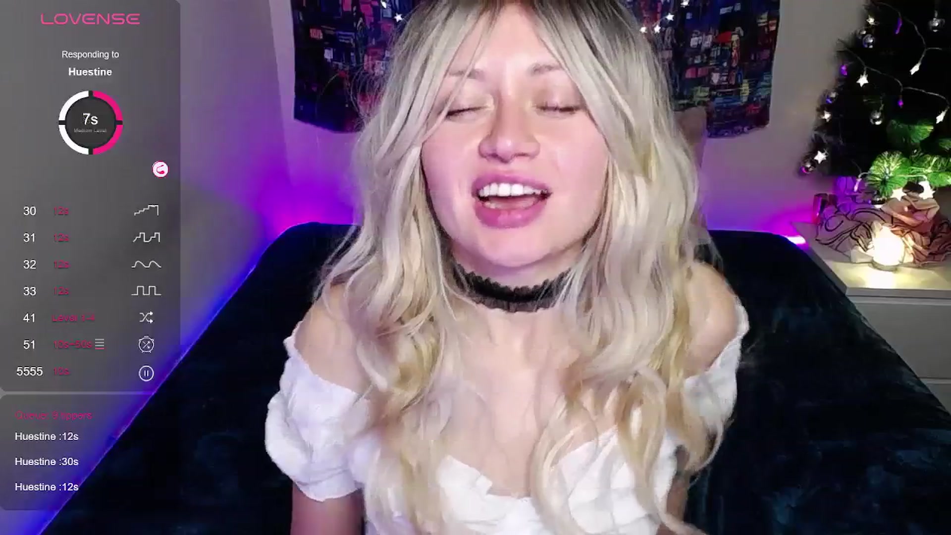 Gallery image thumbnail from Chilly_Lily's myfreecams stream on, 12/23/2023, 04:23 image 15 of 20