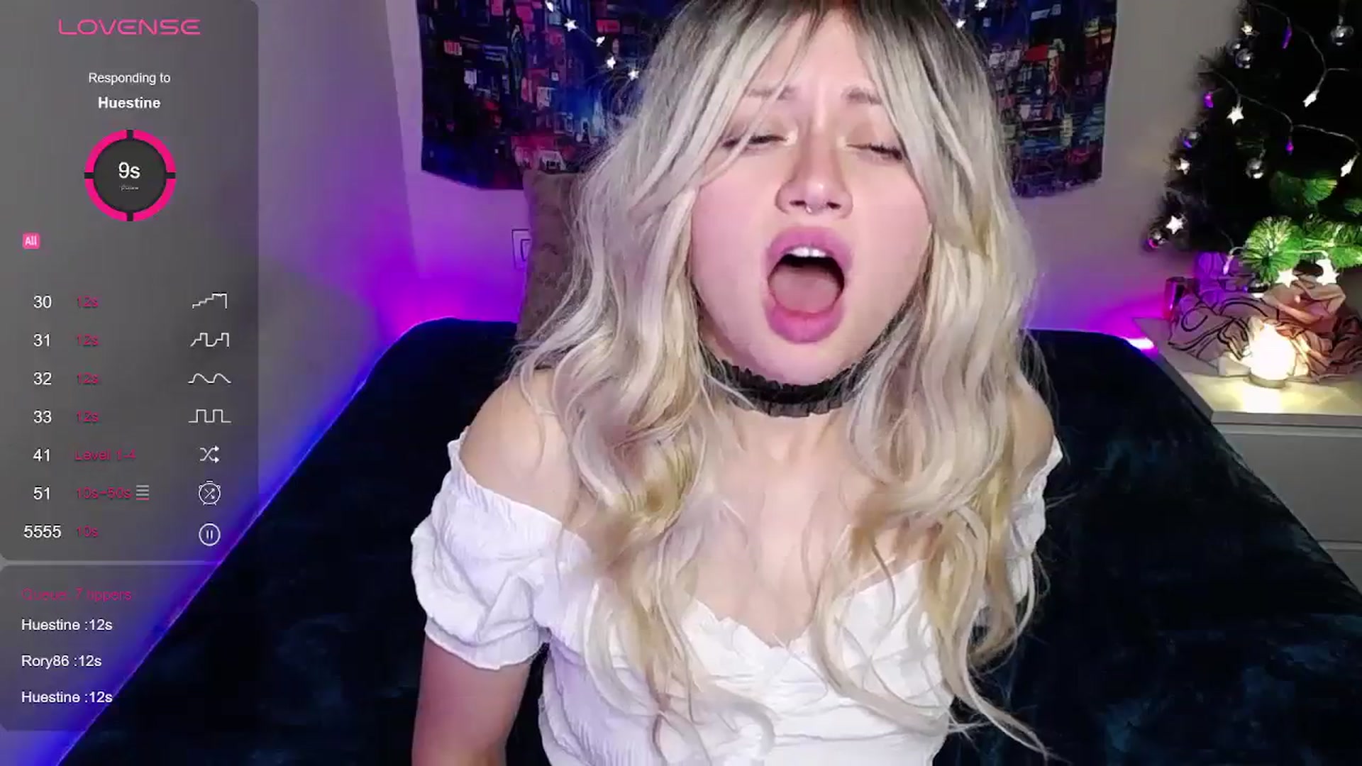 Gallery image thumbnail from Chilly_Lily's myfreecams stream on, 12/23/2023, 04:23 image 16 of 20