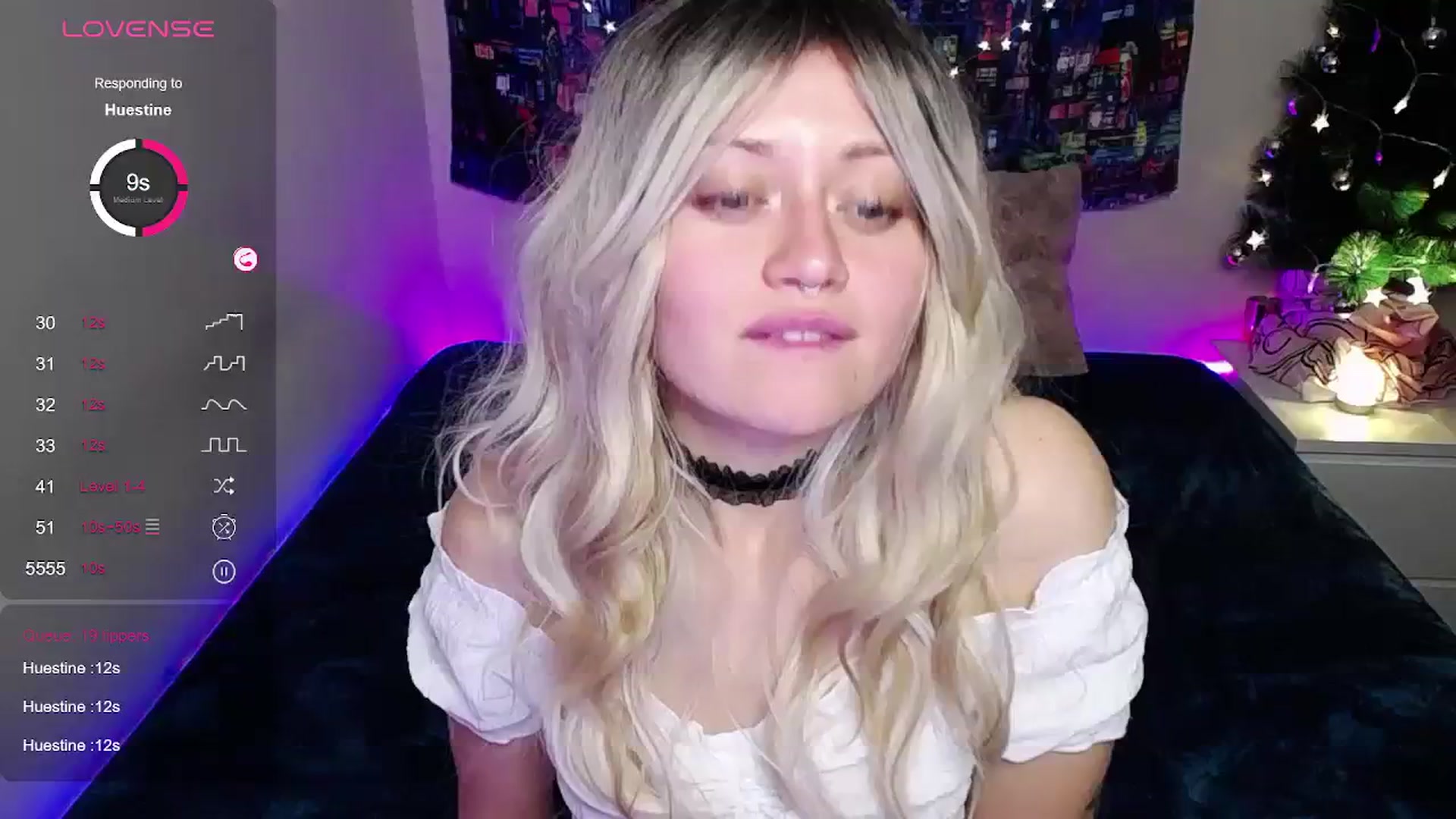 Gallery image thumbnail from Chilly_Lily's myfreecams stream on, 12/23/2023, 04:23 image 8 of 20