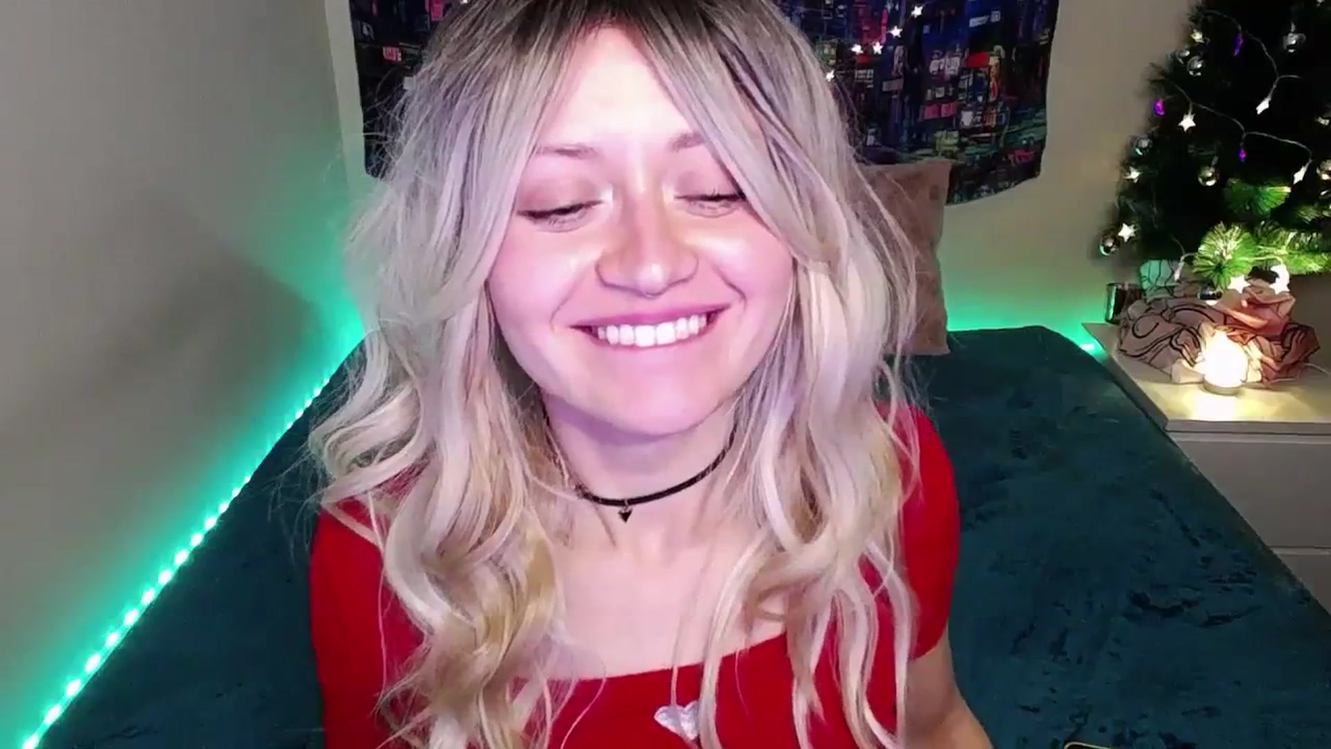 Gallery image thumbnail from Chilly_Lily's myfreecams stream on, 12/23/2023, 23:38 image 19 of 20