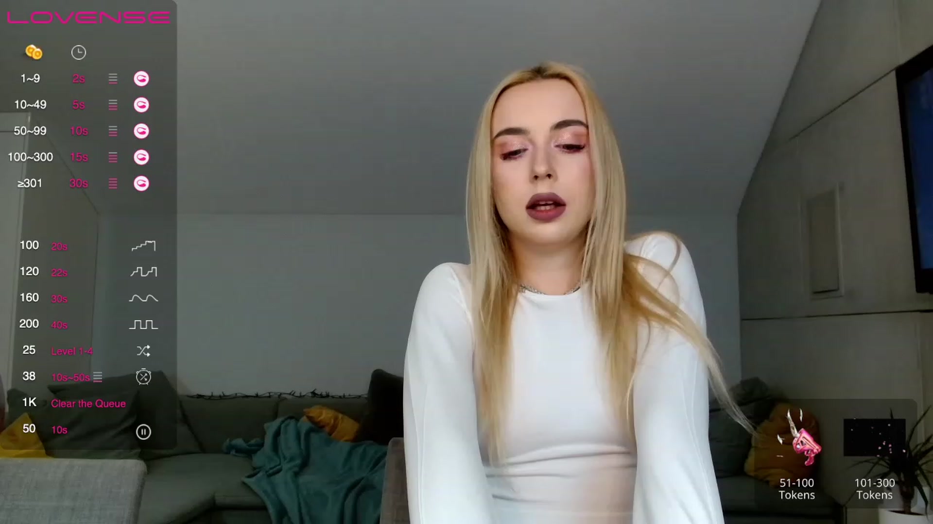 Gallery image thumbnail from ChloeAngel's myfreecams stream on, 12/31/2022, 20:29 image 11 of 20