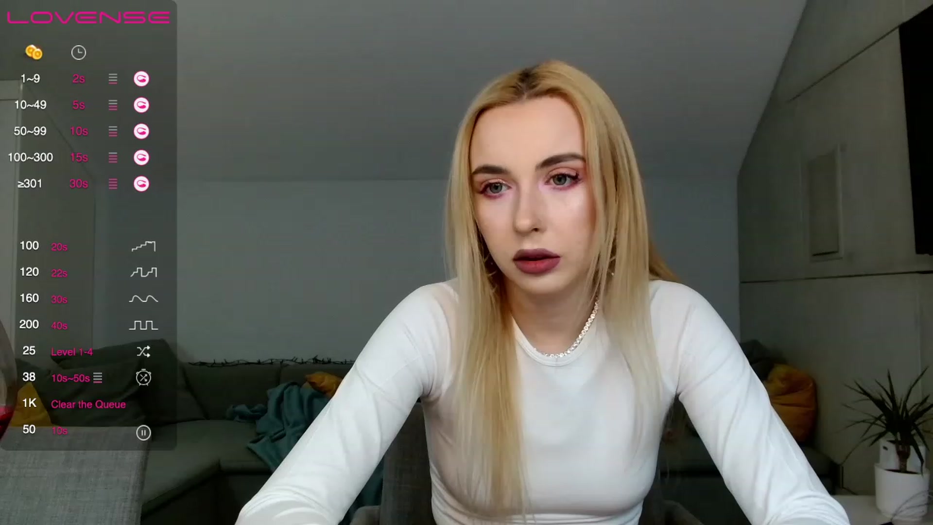 Gallery image thumbnail from ChloeAngel's myfreecams stream on, 12/31/2022, 20:29 image 19 of 20