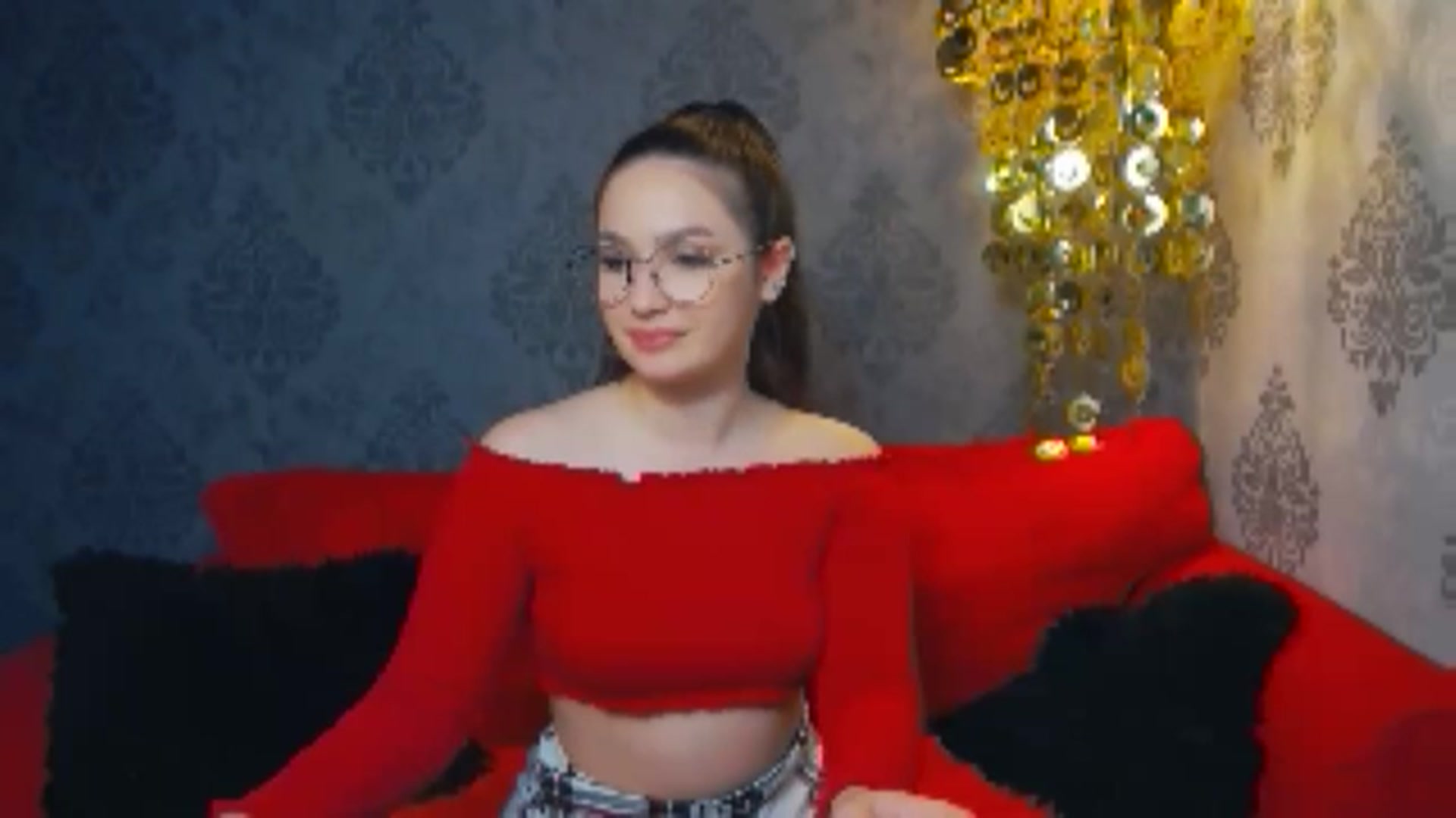 Gallery image thumbnail from ChloeBaby's myfreecams stream on, 05/12/2024, 22:39 image 10 of 20